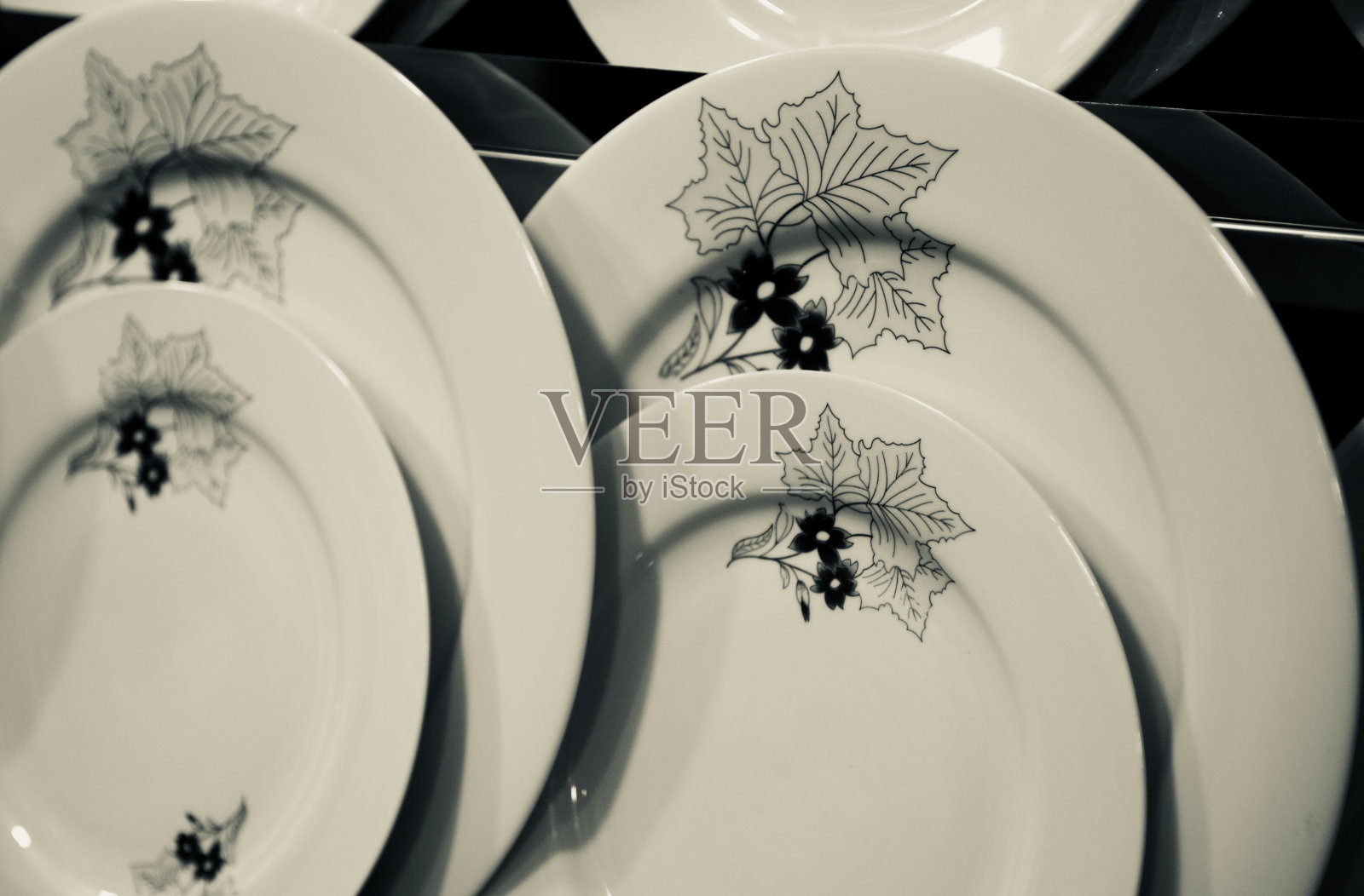 时尚的陶瓷板孤立的对象照片照片摄影图片