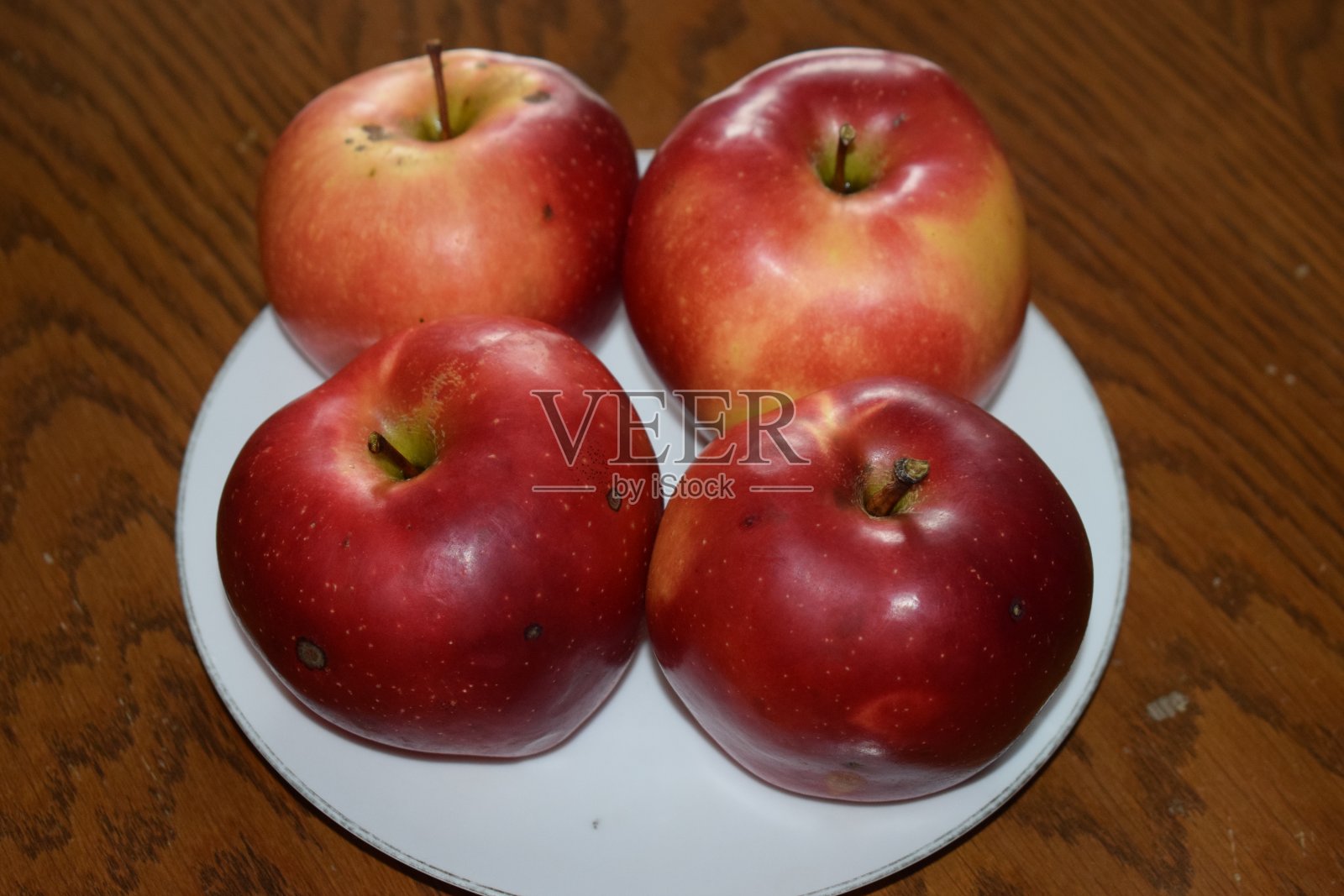 生态种植苹果照片摄影图片