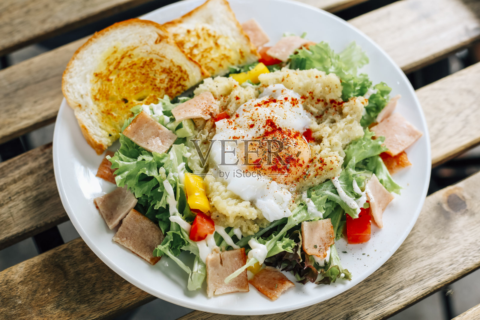 早餐土豆沙拉照片摄影图片