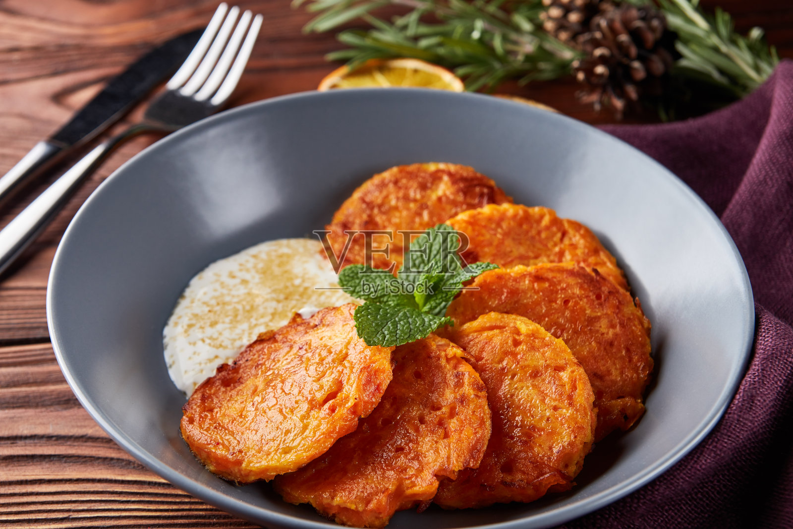 新鲜的奶油胡萝卜馅饼照片摄影图片