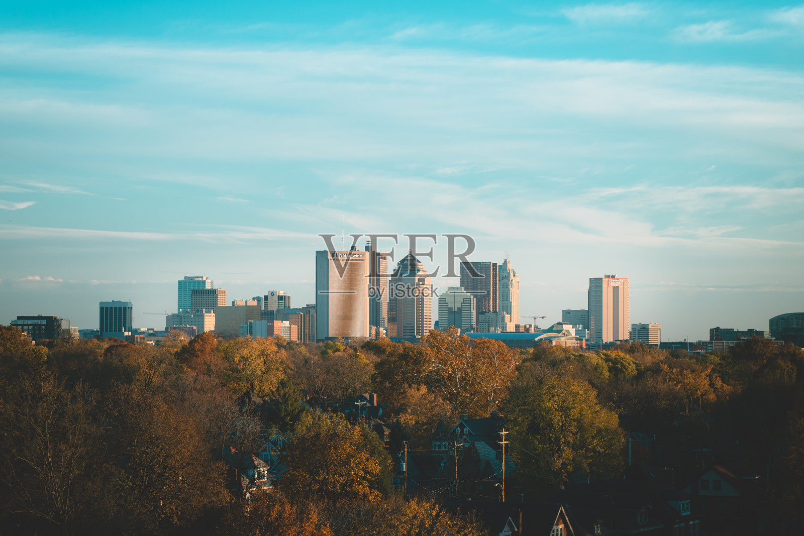 城市的天际线照片摄影图片