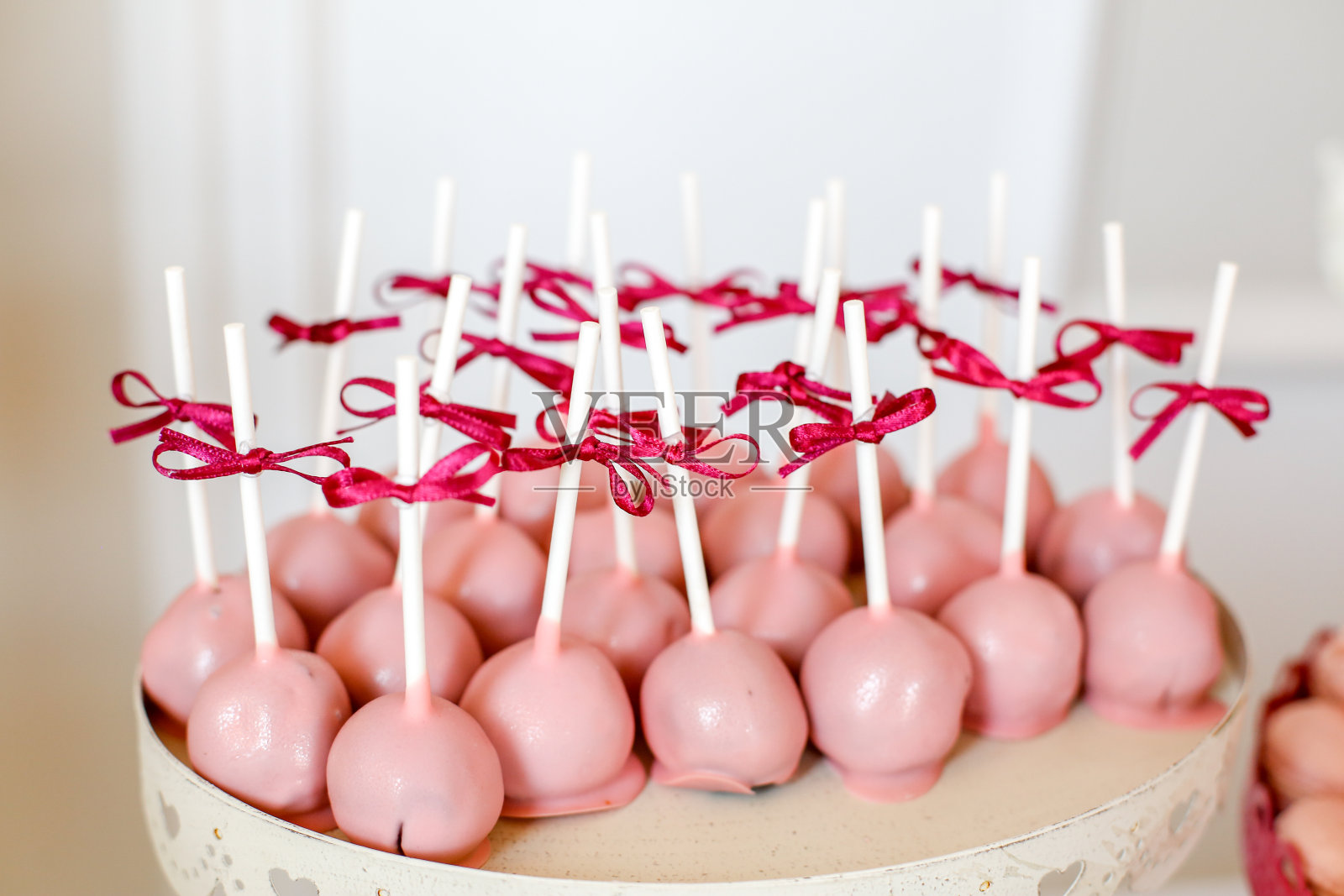 美味的糖果棒与不同的糖果照片摄影图片