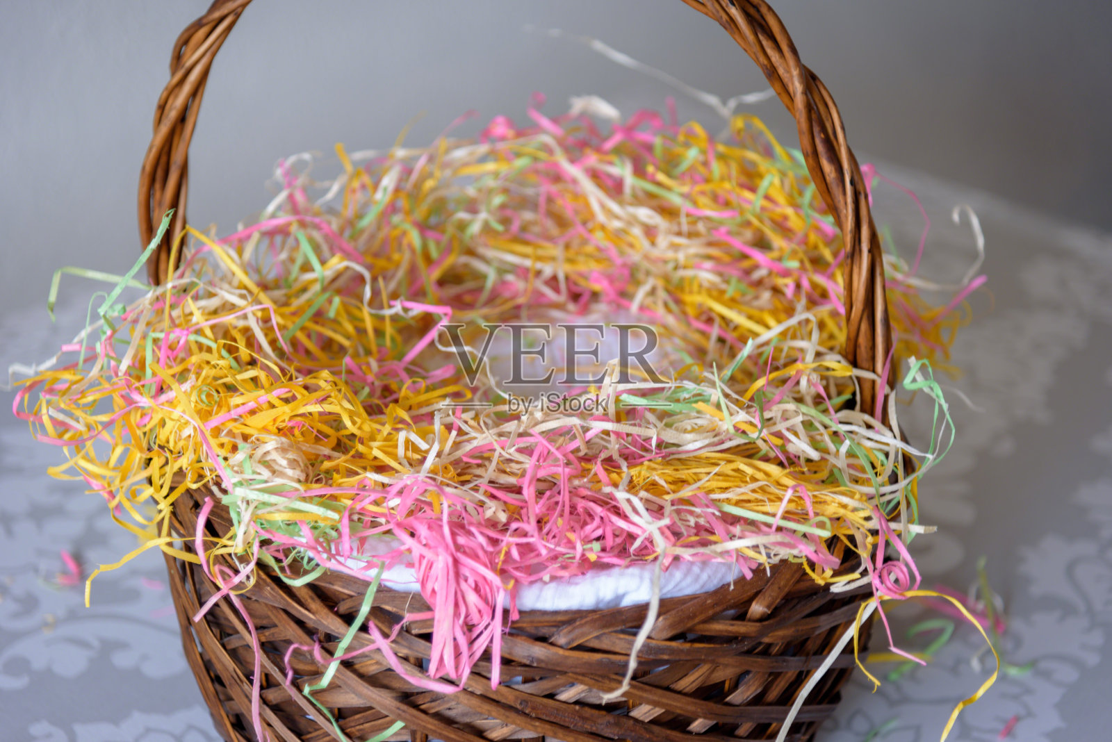 空的复活节篮子照片摄影图片