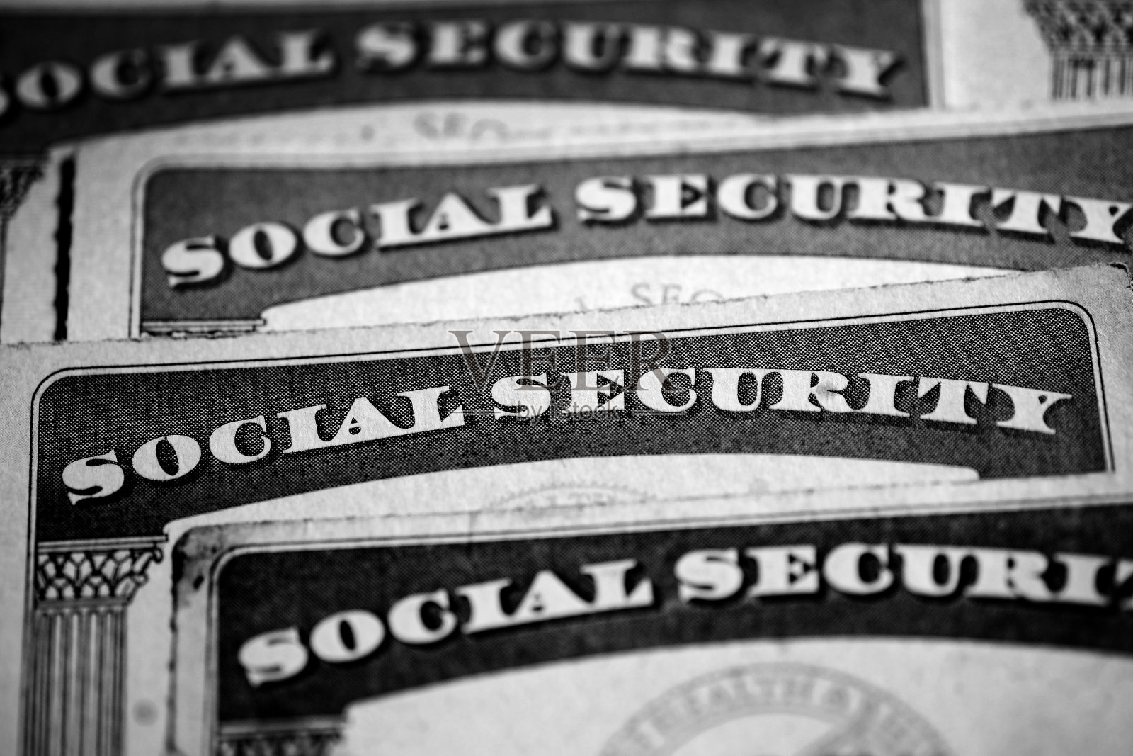 象征美国老年人福利的社会保障卡照片摄影图片