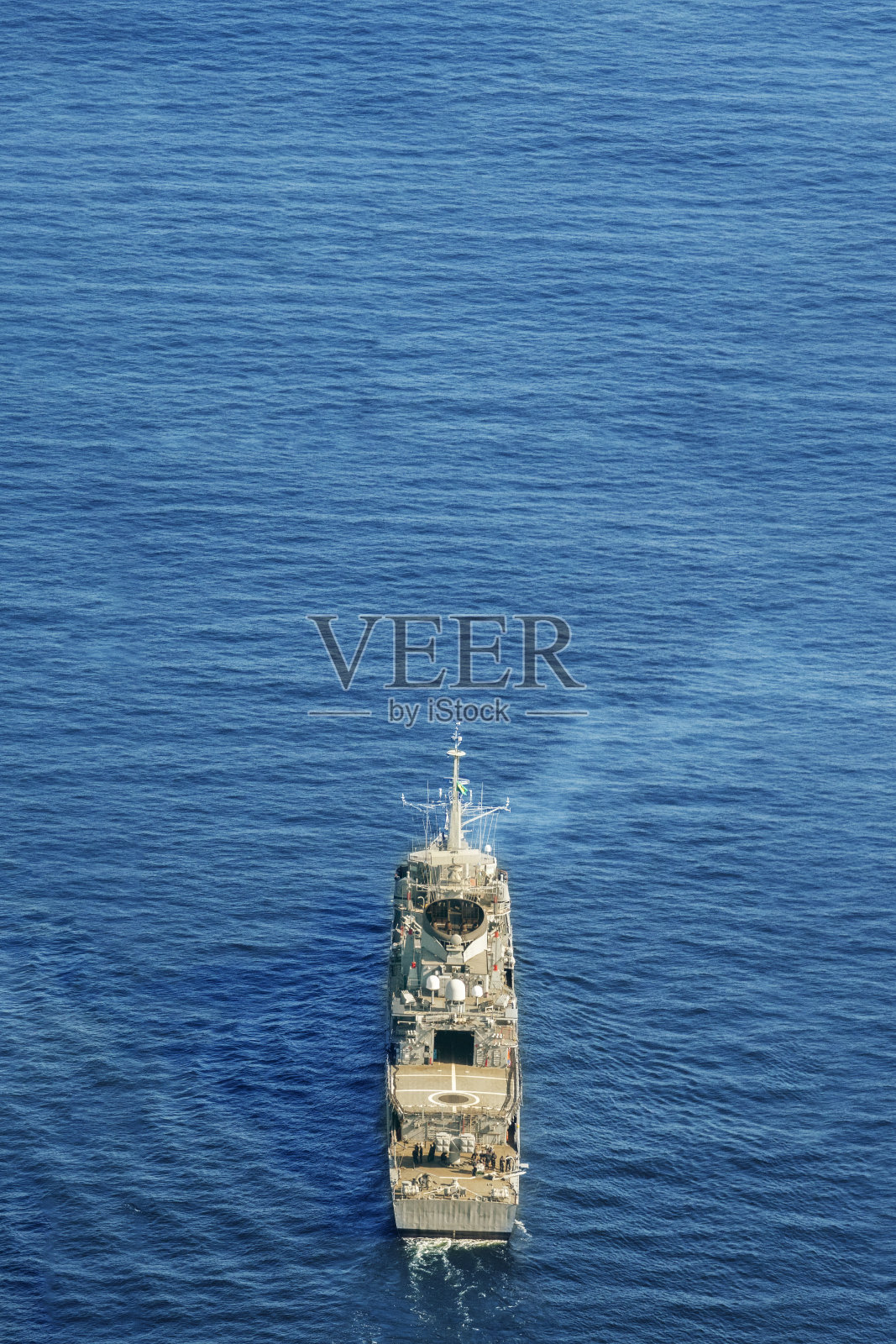 海军舰艇航行照片摄影图片