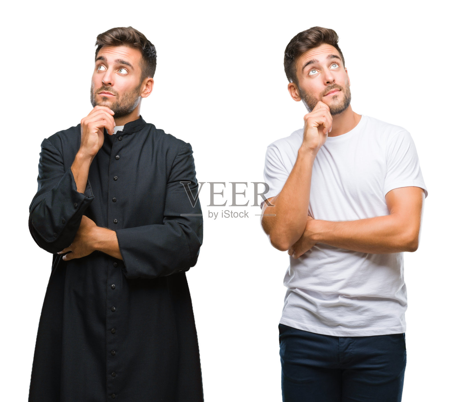拼贴的英俊青年和天主教神父在孤立的背景与手下巴思考问题,沉思的表情。带着沉思的微笑。怀疑的概念。照片摄影图片