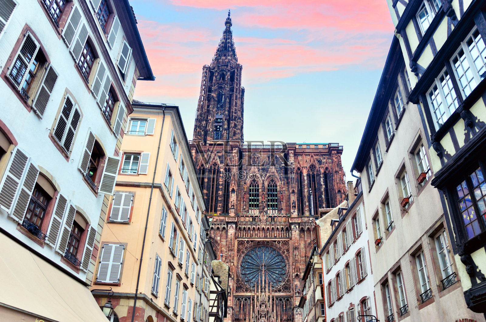 斯特拉斯堡圣母院照片摄影图片