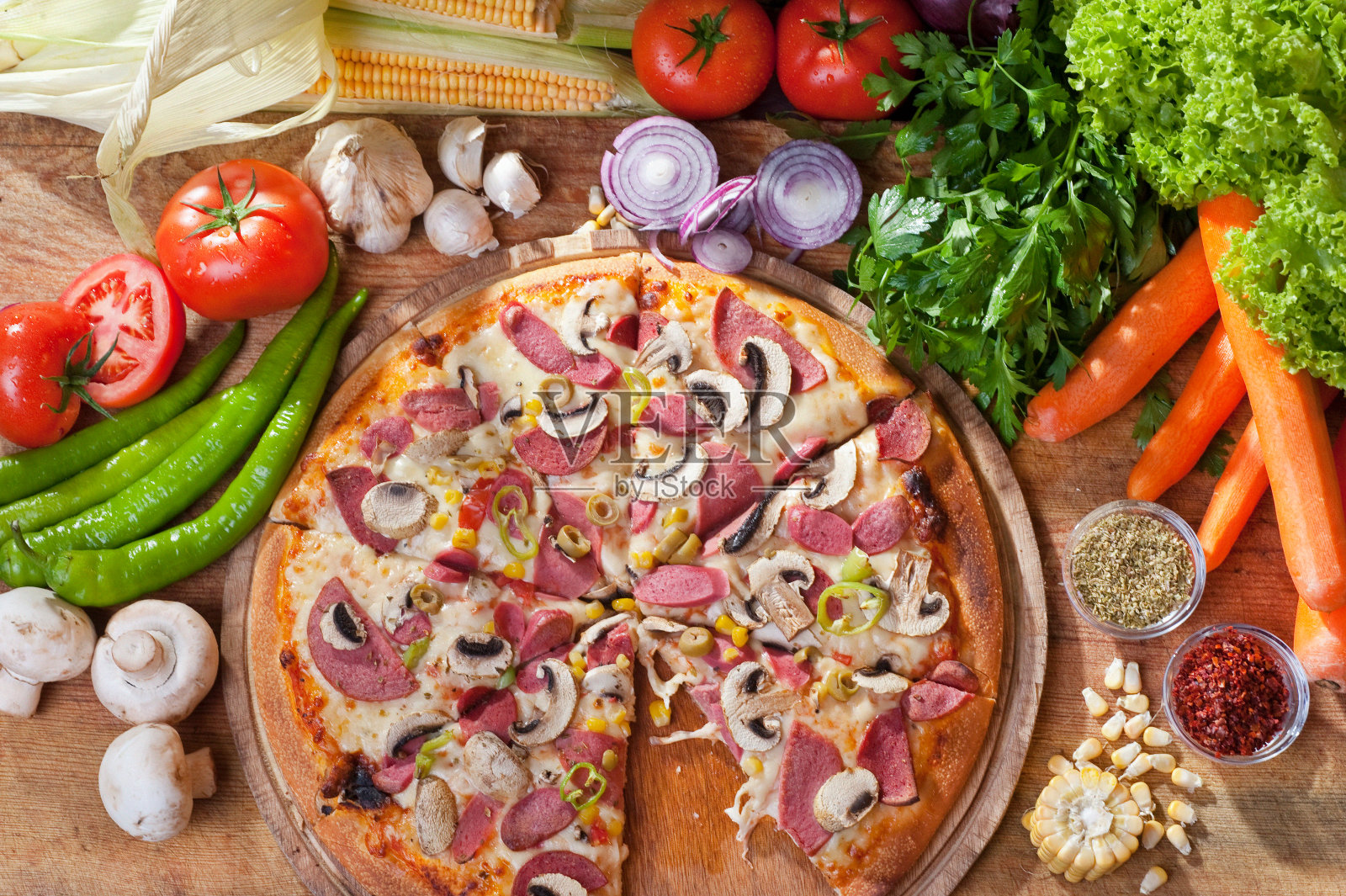 披萨,美味的意大利披萨照片摄影图片