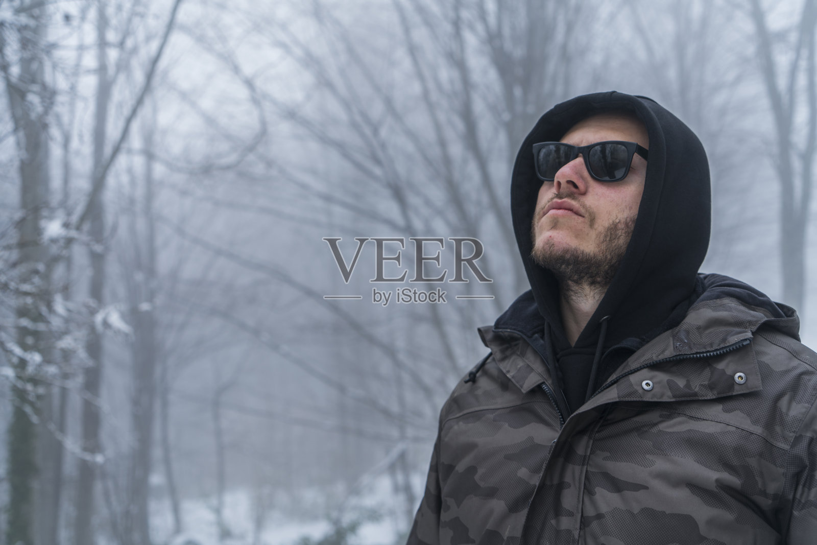 冬天的护目镜照片摄影图片