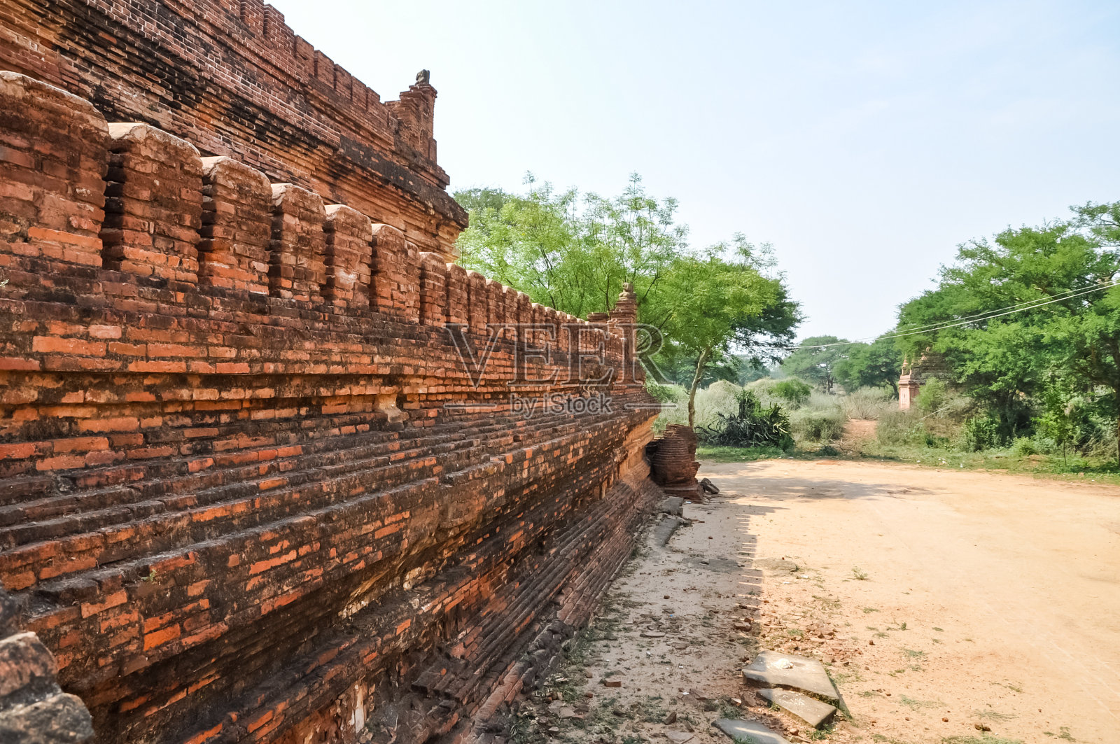 在缅甸有千座宝塔的山谷照片摄影图片