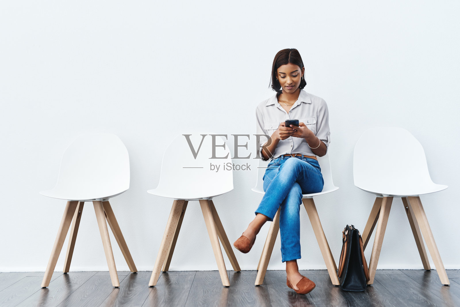 在我去面试之前发个短信照片摄影图片