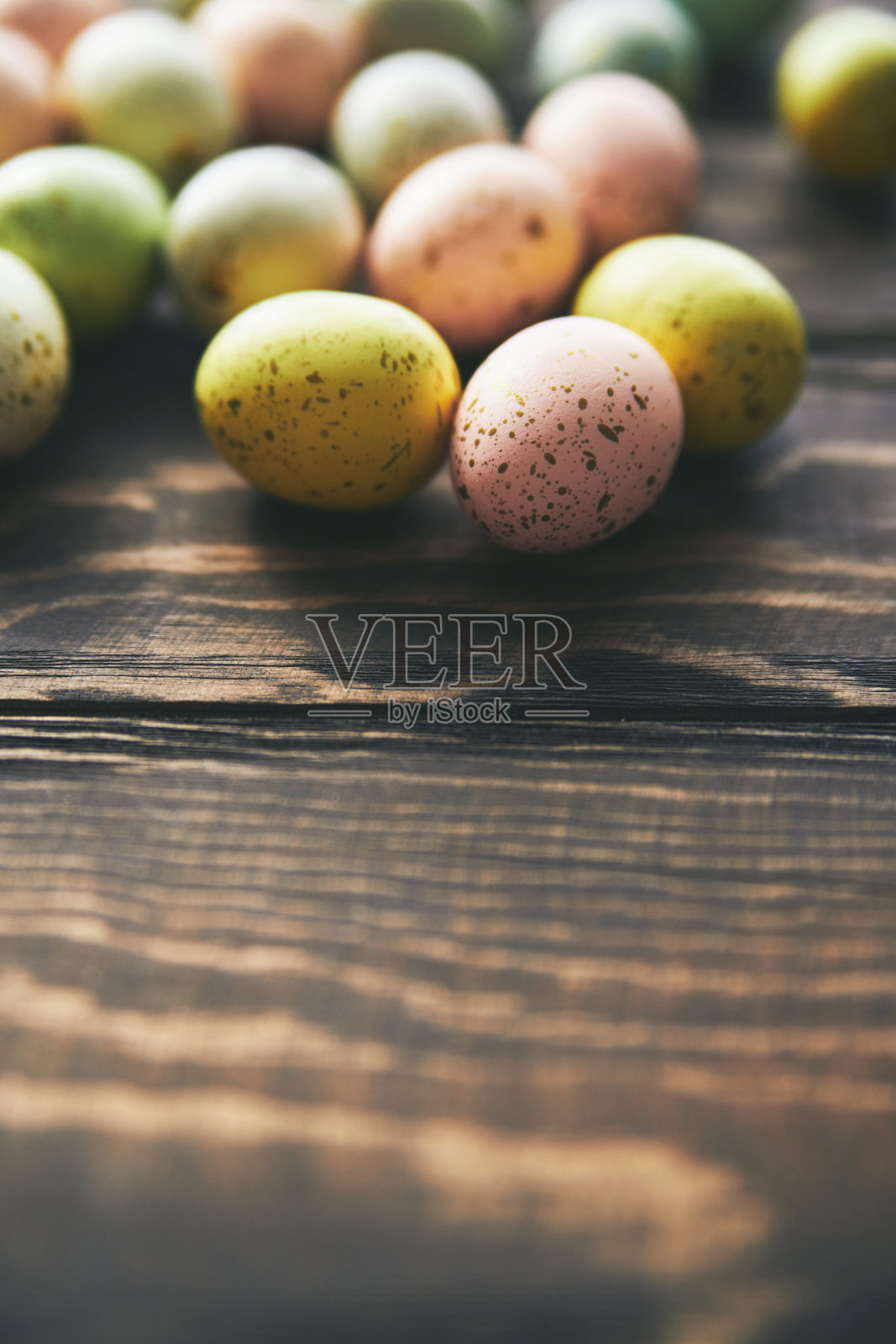 复活节背景与斑点蛋照片摄影图片