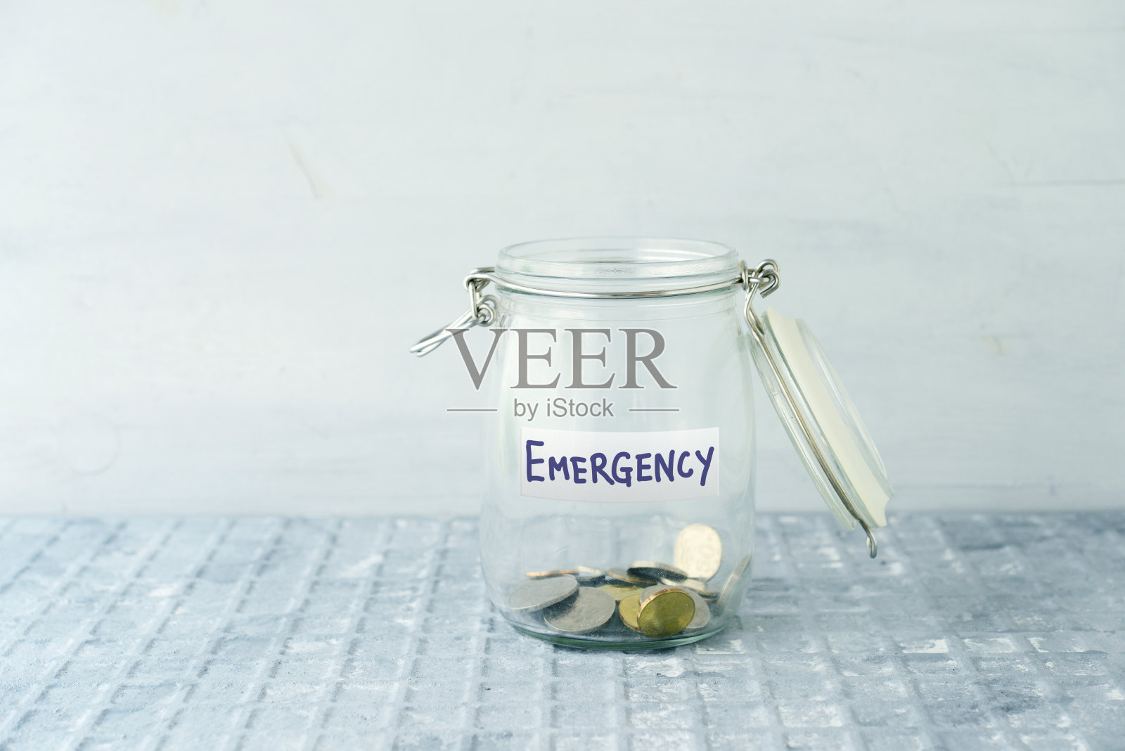 钱罐照片摄影图片