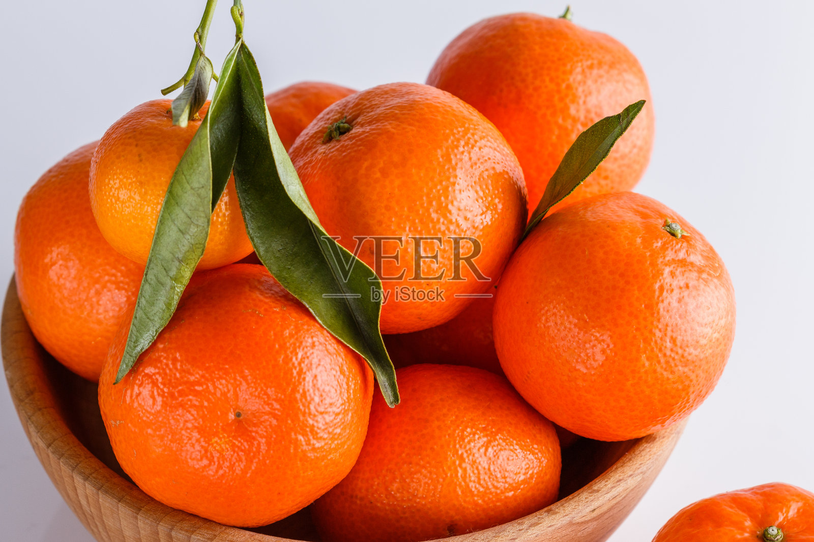 多汁的柑橘,白色丙烯酸背景照片摄影图片