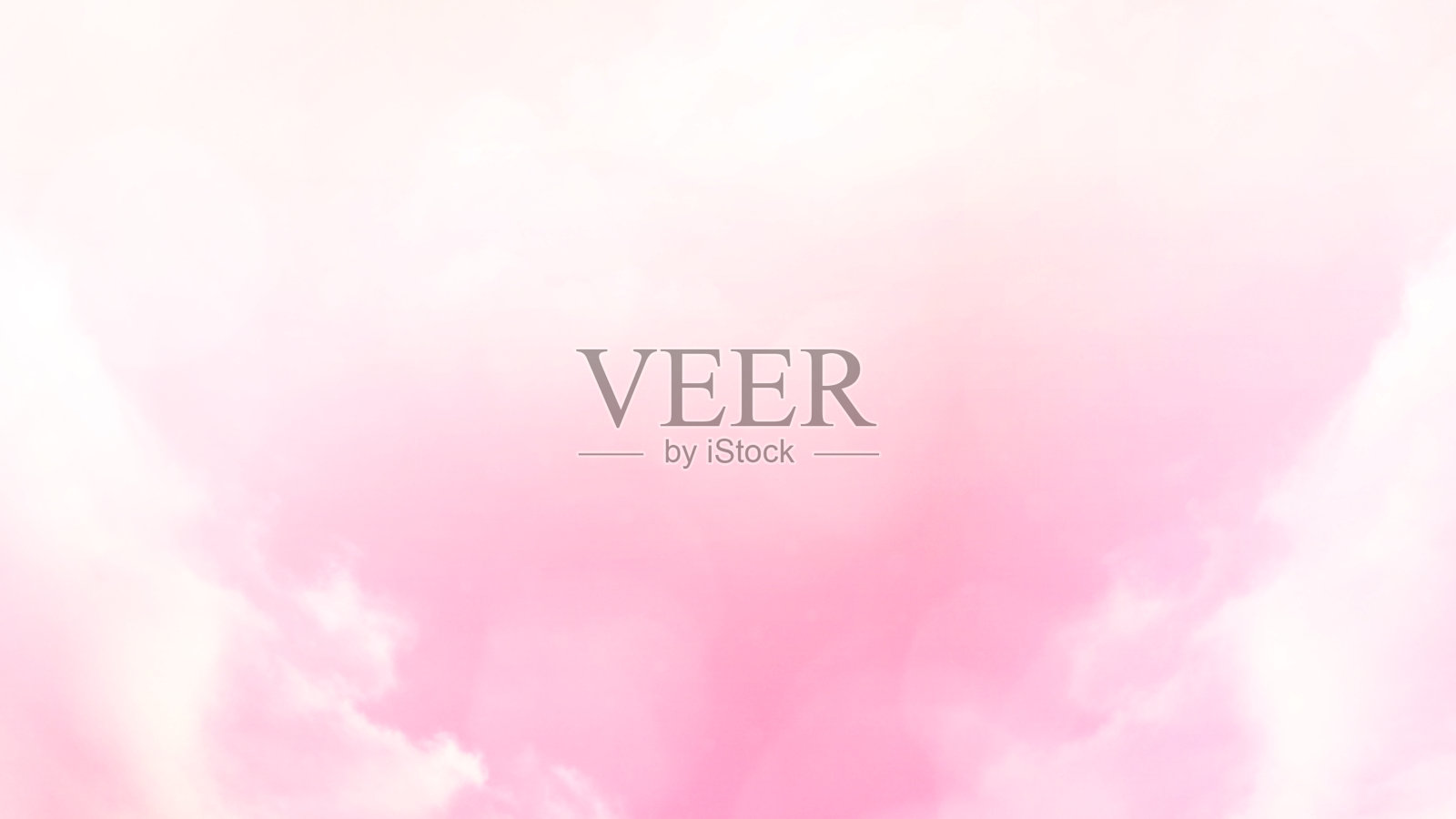 抽象模糊美丽的软云背景与柔和的彩色渐变与散景概念的婚礼贺卡设计或呈现照片摄影图片