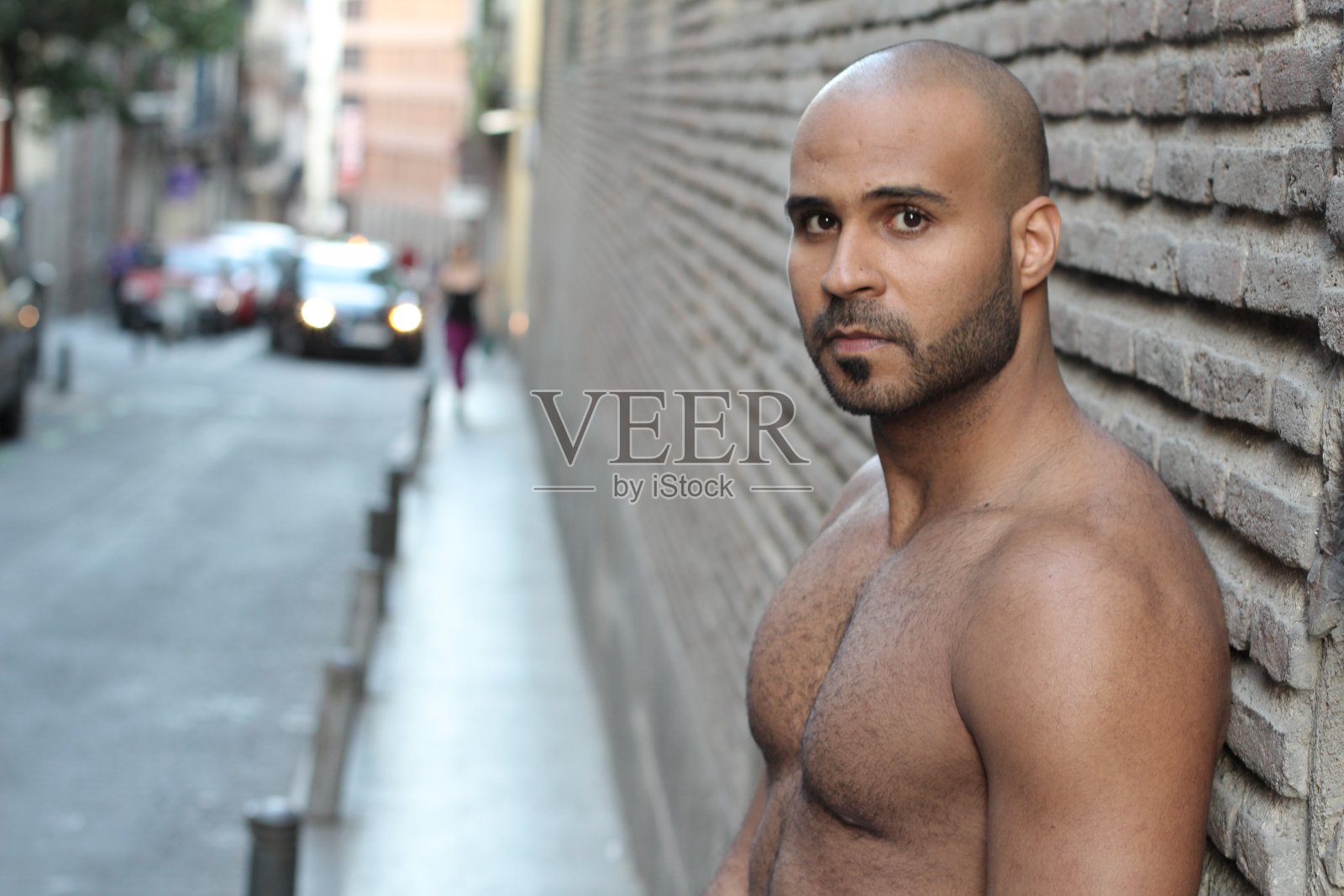 迷人的赤膊民族男性户外照片摄影图片