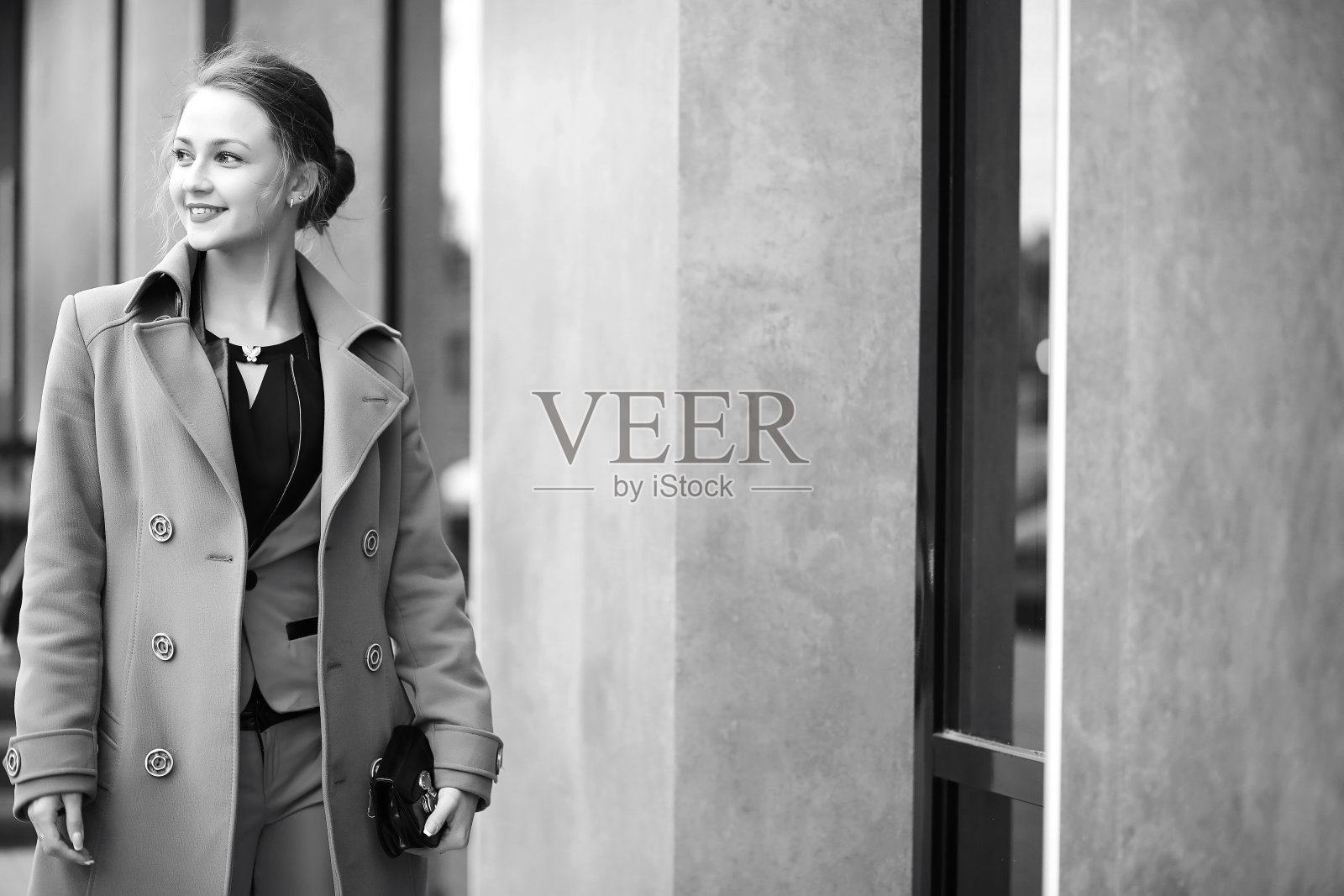 商务会议上的美女照片摄影图片