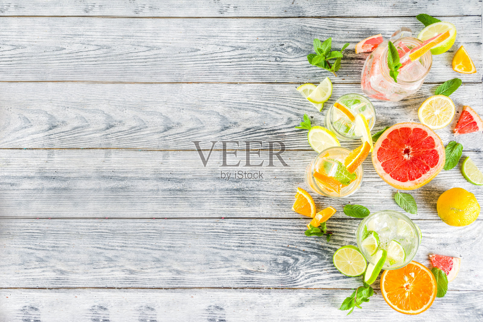 四种柑橘,柠檬水或莫吉托照片摄影图片