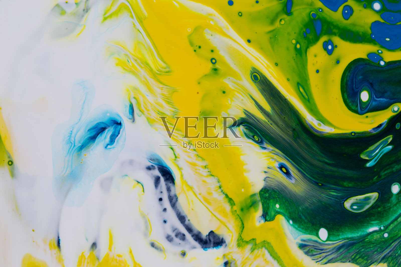 用丙烯酸颜料进行抽象画照片摄影图片