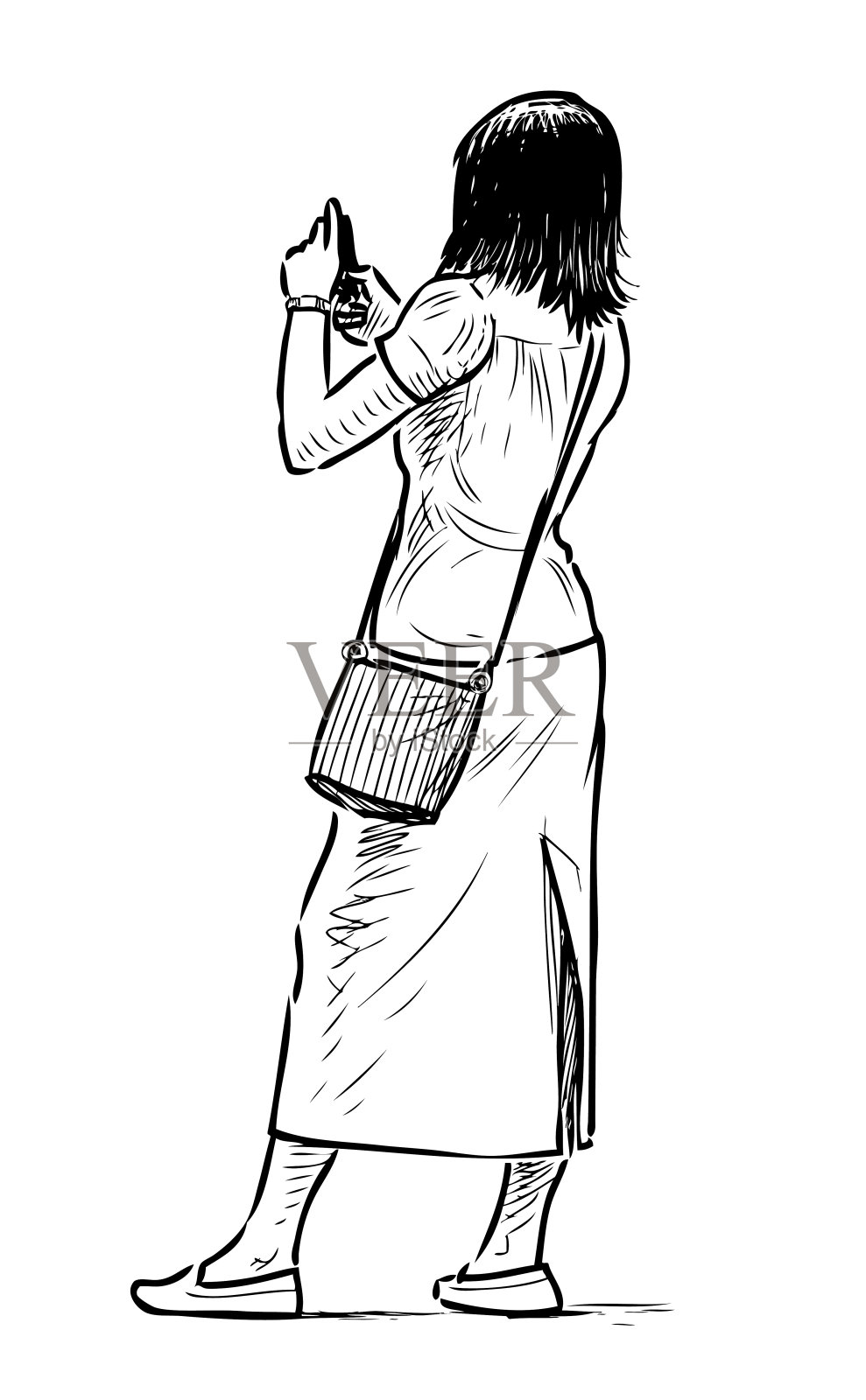 一个女孩用智能手机拍照的素描插画图片素材