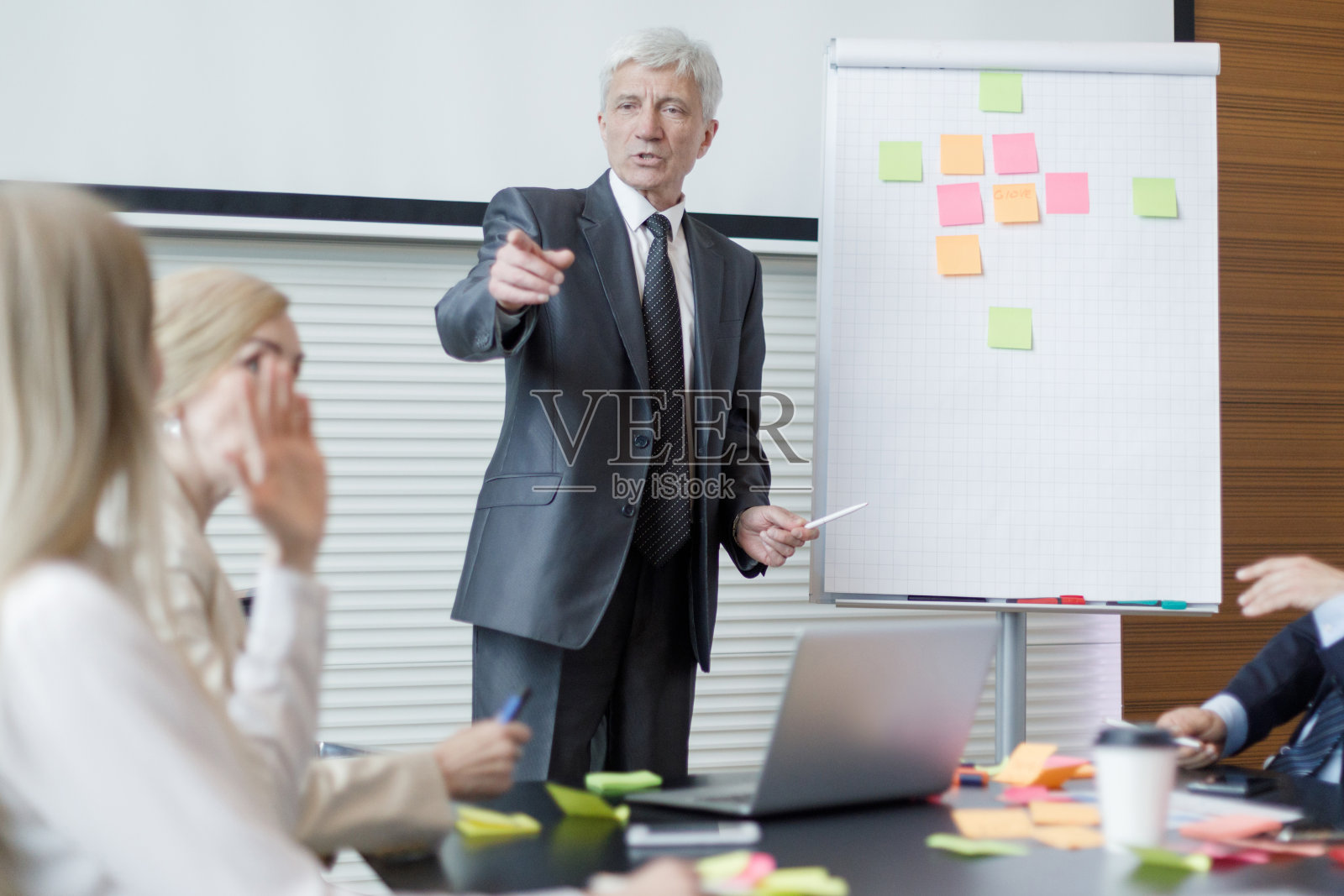 创意演示与便利贴照片摄影图片