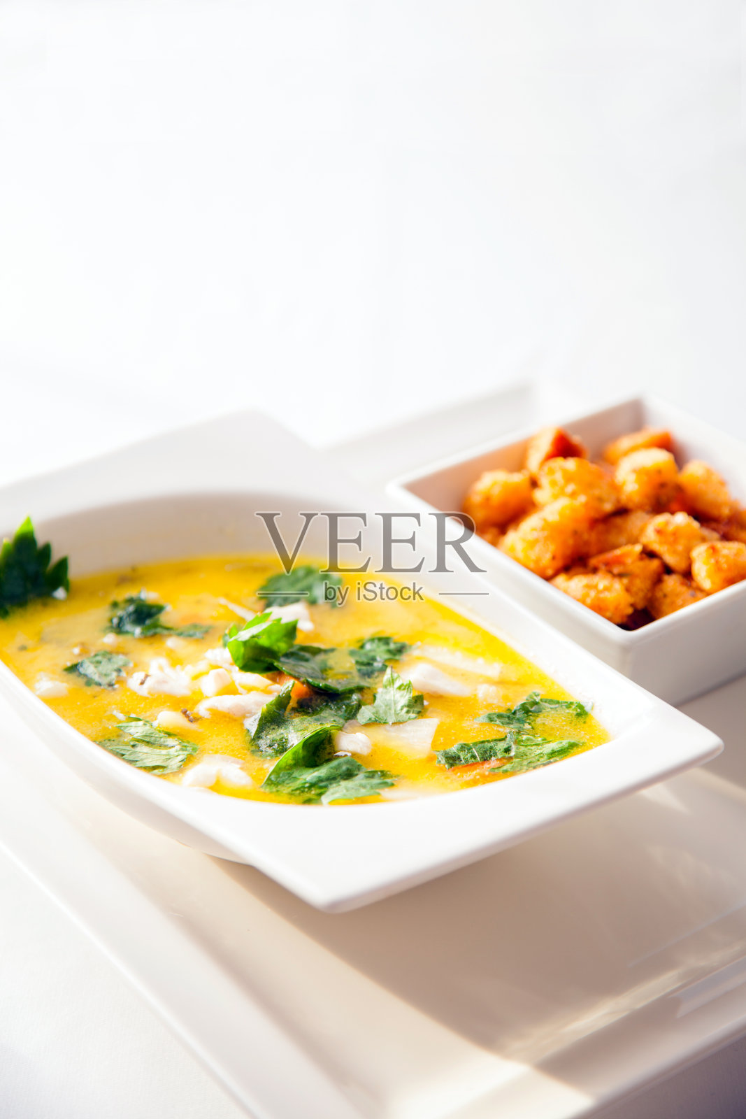 鱼汤照片摄影图片