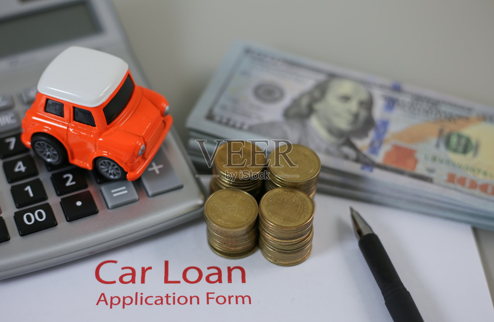 经营理念,汽车保险,汽车买卖,汽车融资,汽车钥匙,汽车销售协议。照片摄影图片