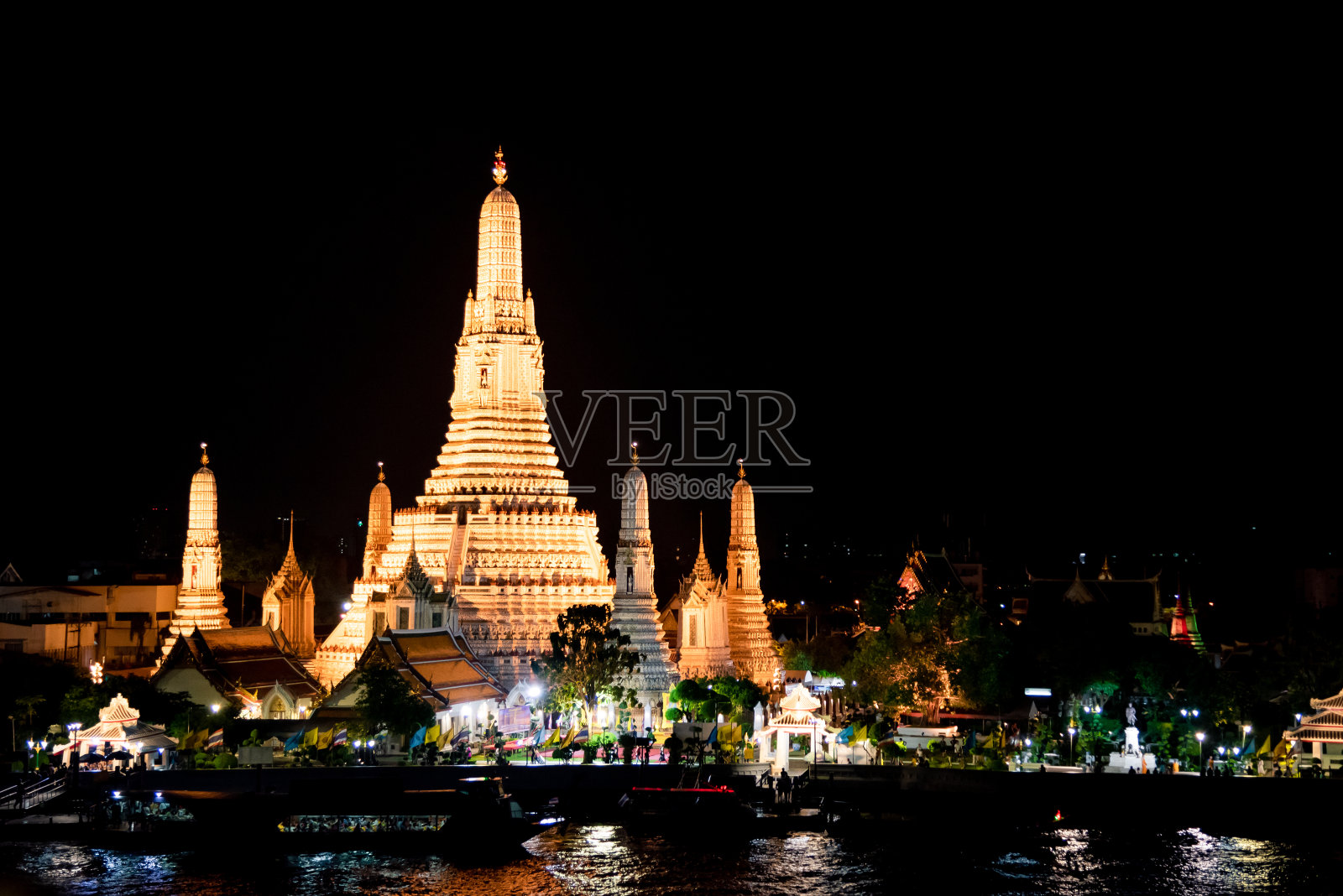 最美丽的视角Wat Arun,佛教寺庙在曼谷,泰国照片摄影图片