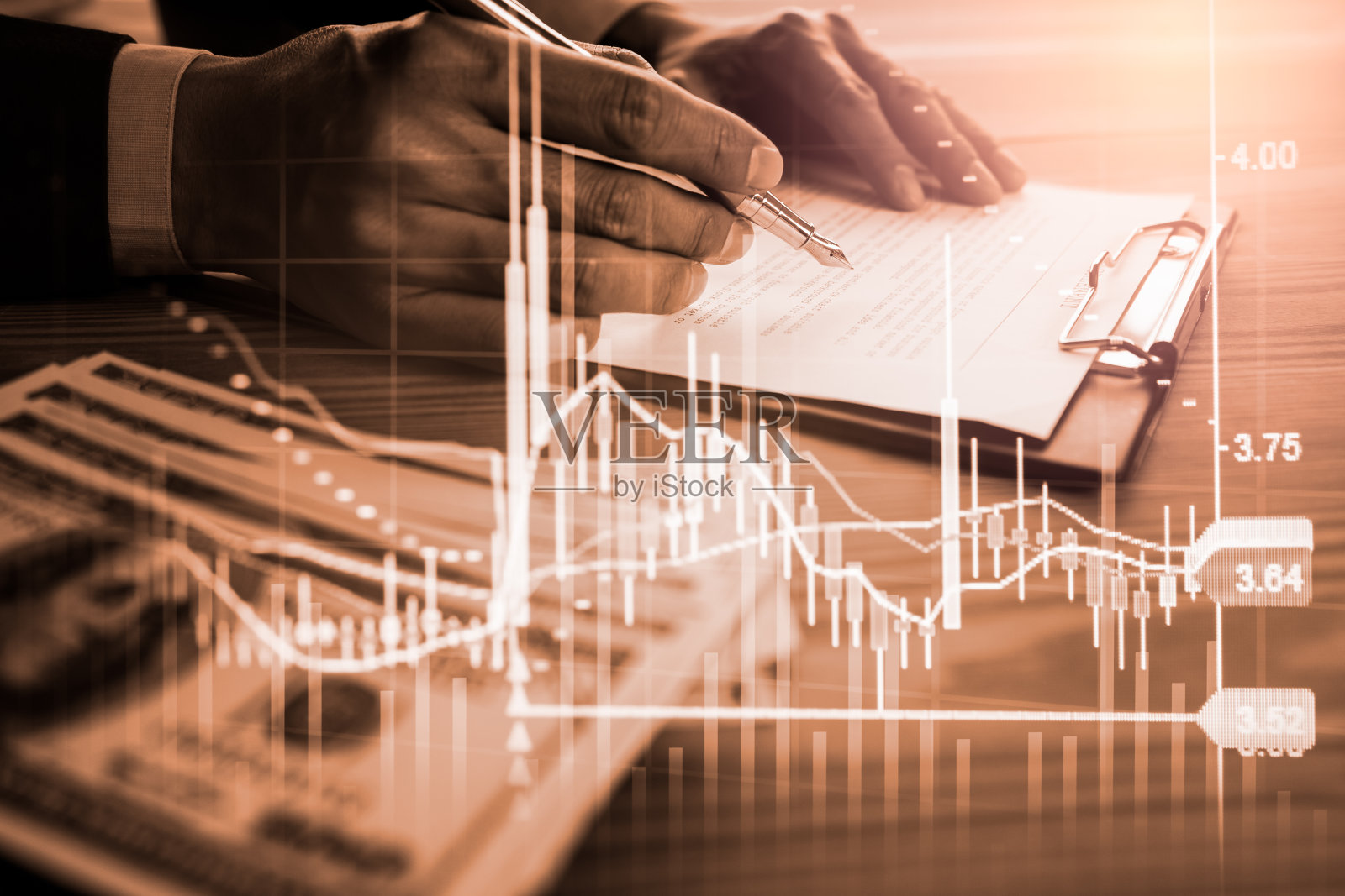 股票市场或外汇交易图形和烛台图表适合金融投资的概念。经济趋势背景的商业理念和所有的艺术作品设计。抽象的金融背景。照片摄影图片