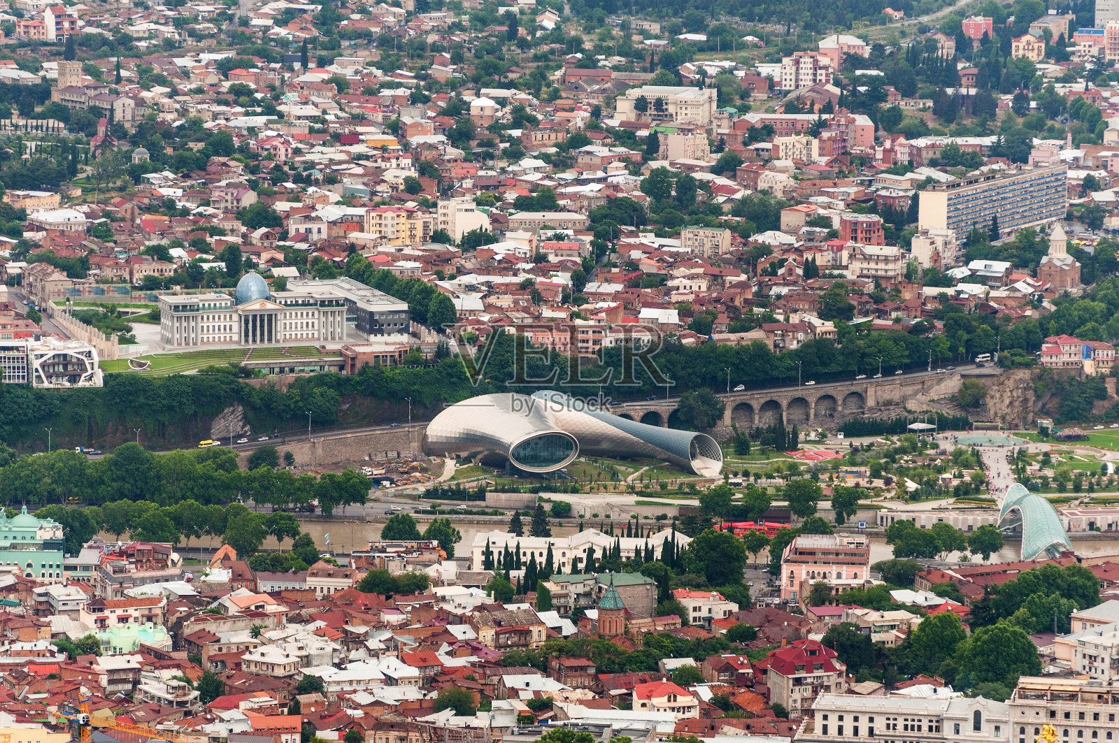格鲁吉亚第比利斯全景。照片摄影图片