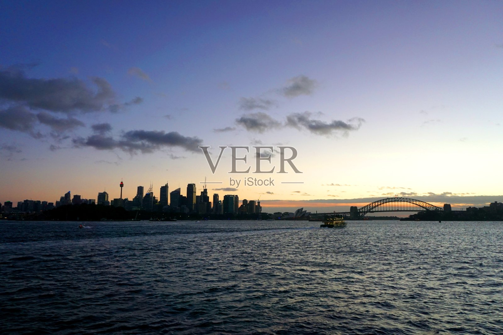 悉尼天际线-暮光照片摄影图片