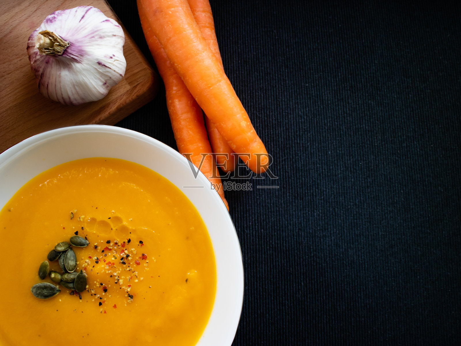 胡萝卜南瓜蔬菜汤照片摄影图片
