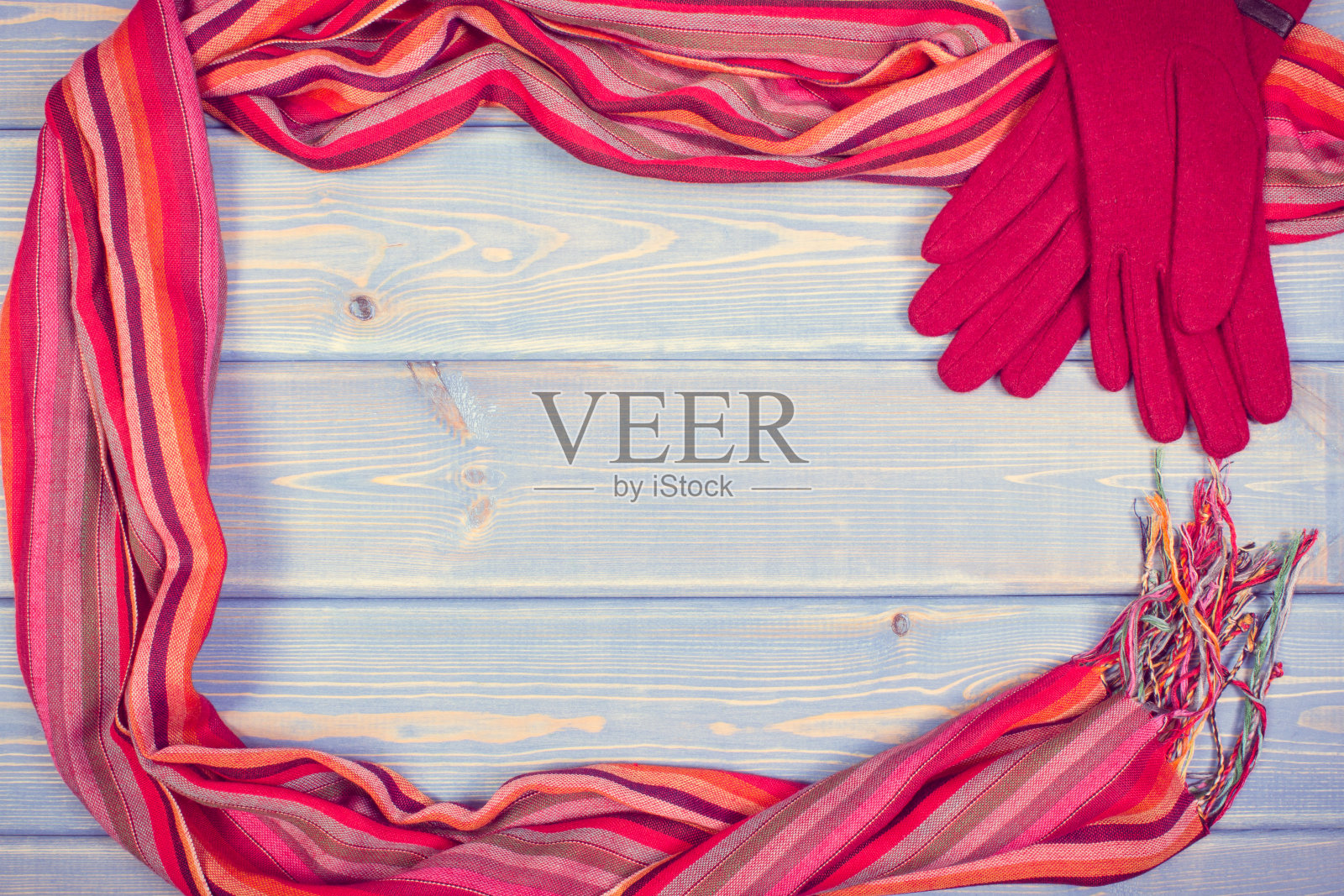 女士手套和披肩框架,秋冬服装,文本拷贝空间照片摄影图片