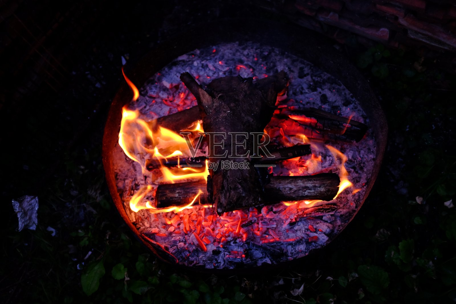 火燃烧的日志照片摄影图片