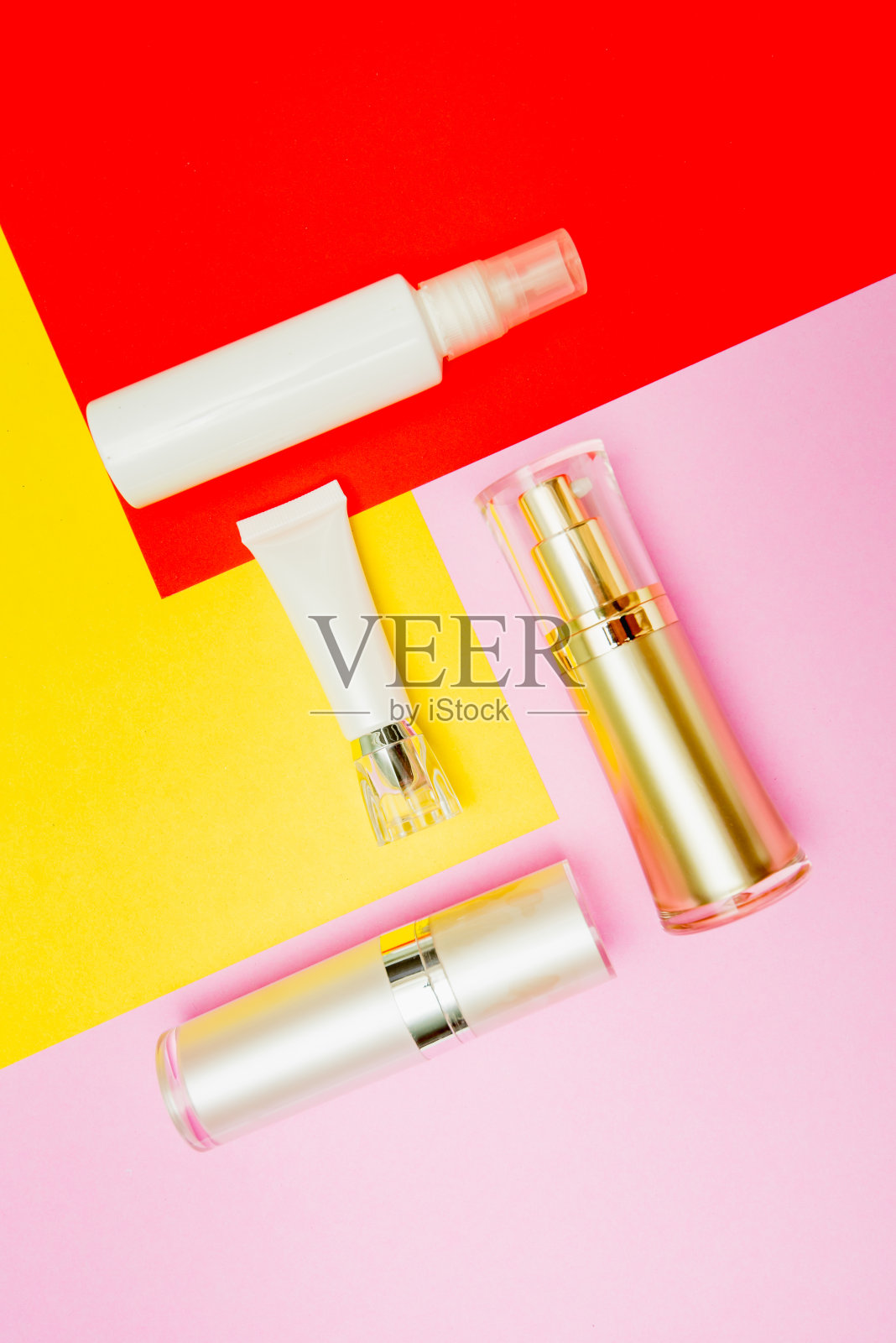 彩妆产品彩色背景照片摄影图片