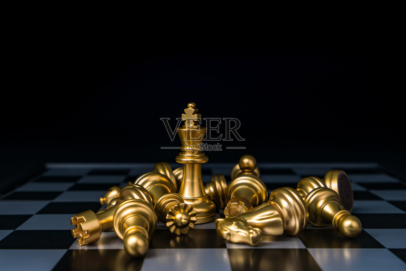 棋牌游戏在竞争中发挥,创意企业成功理念照片摄影图片