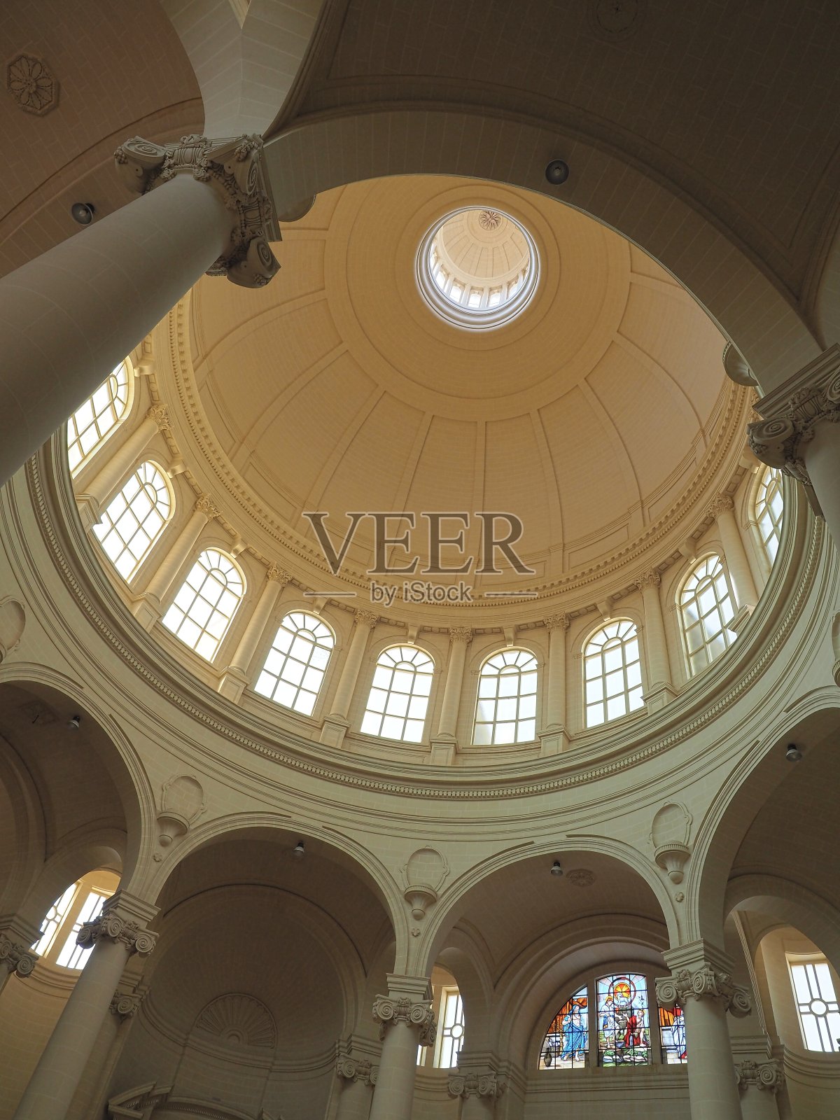 Xewkija圆形大厅圆顶的内部照片摄影图片