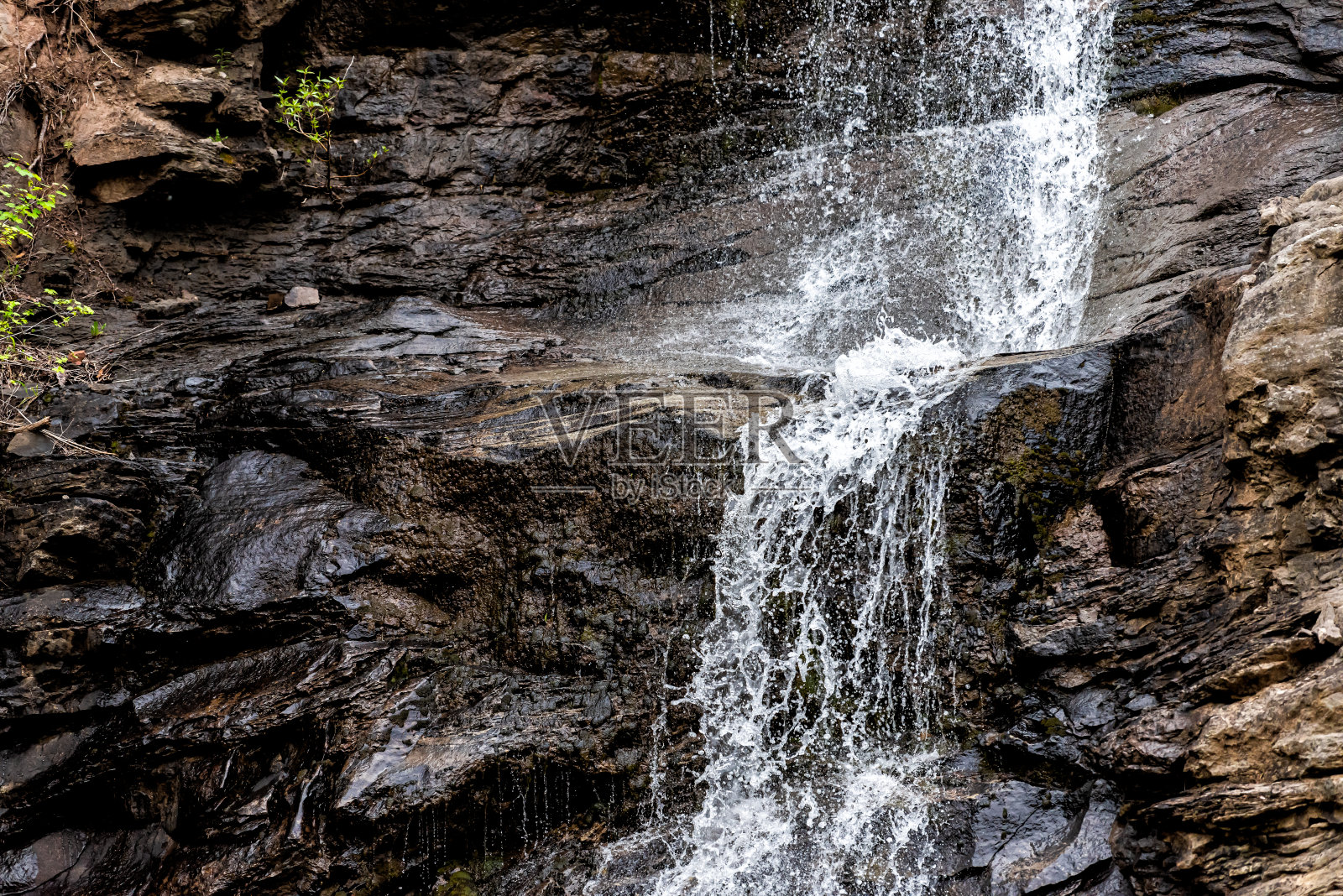 小瀑布抽象特写在红石,科罗拉多州在夏天照片摄影图片
