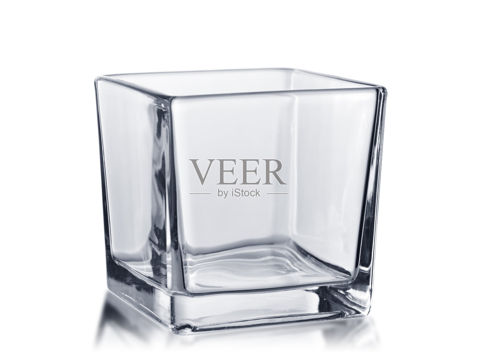 空玻璃罐,方形,白色背景反射照片摄影图片