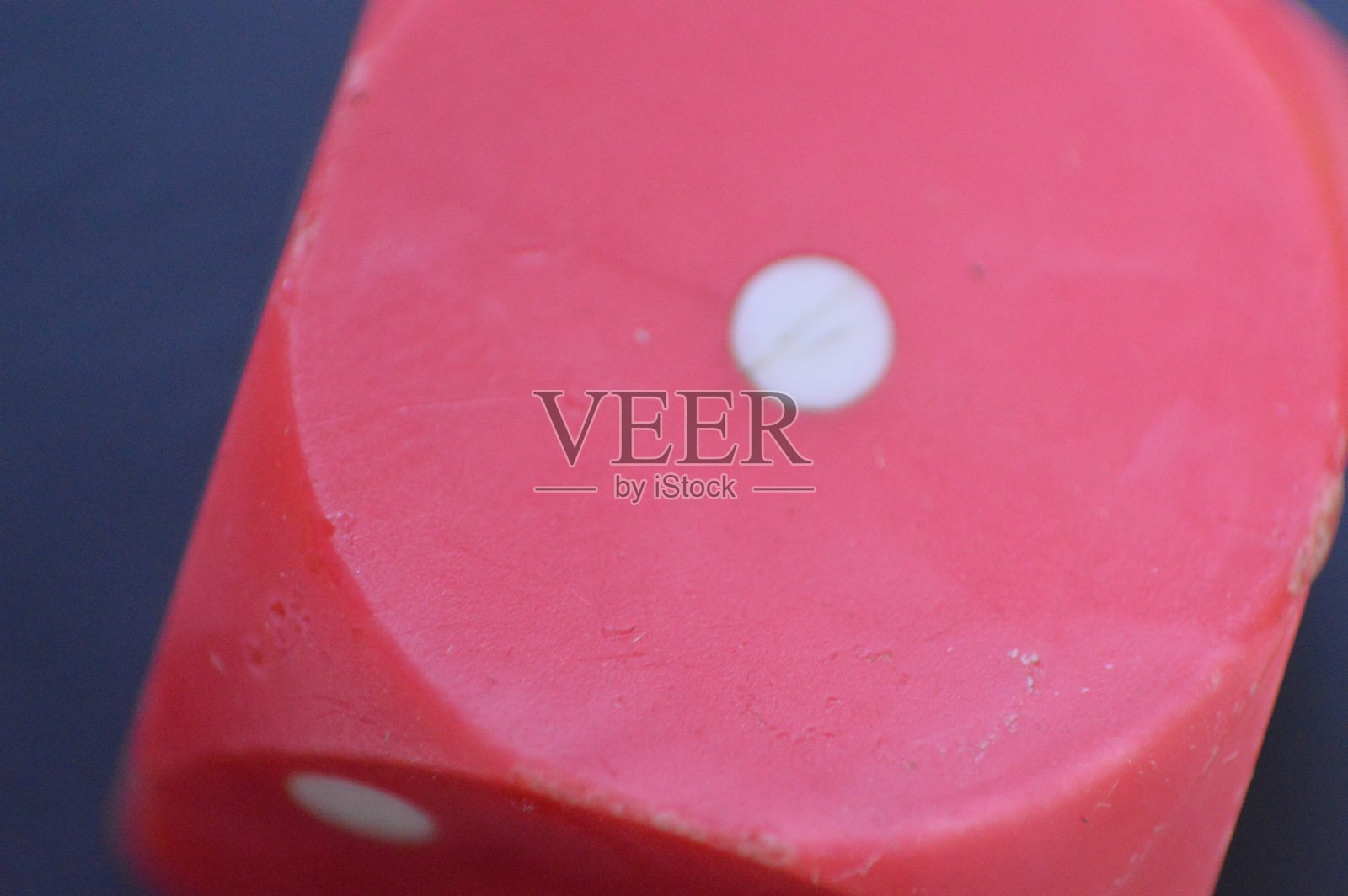 游戏中骰子以不同的方块组成背景照片摄影图片