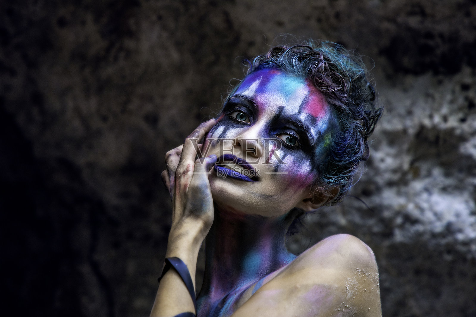 创意幻想万圣节脸部彩妆艺术照片摄影图片