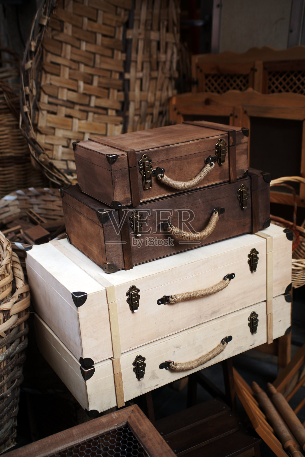 木制的箱子照片摄影图片