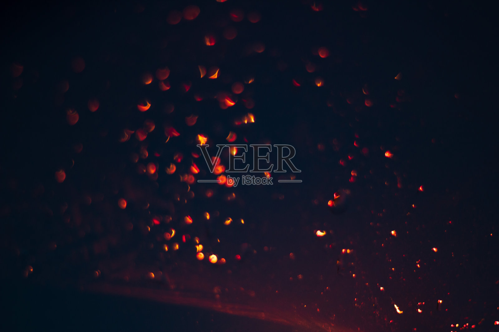 花环灯光模糊了节日的抽象背景照片摄影图片