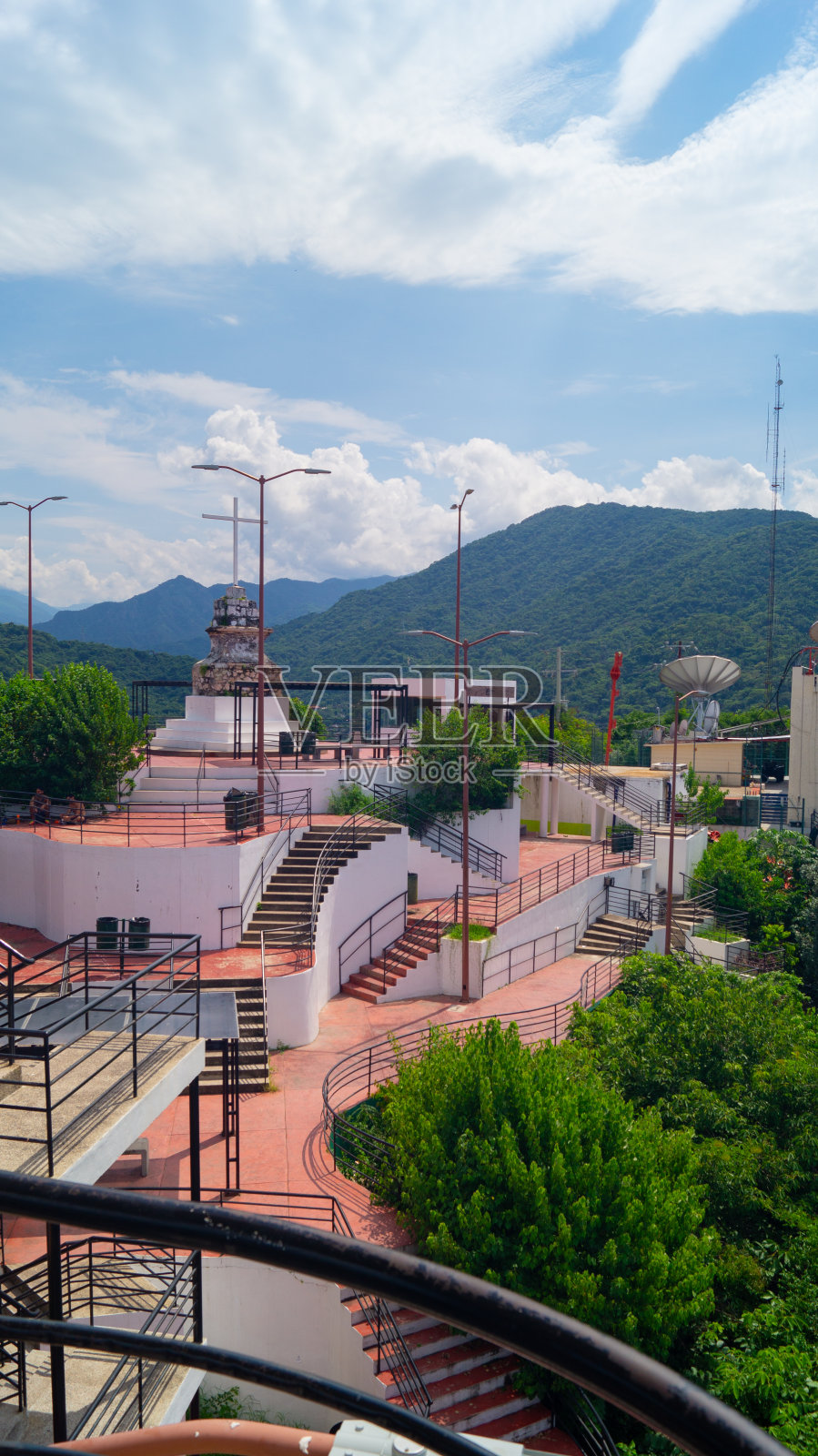 巴亚尔塔港的Cerro de la Cruz的观点照片摄影图片