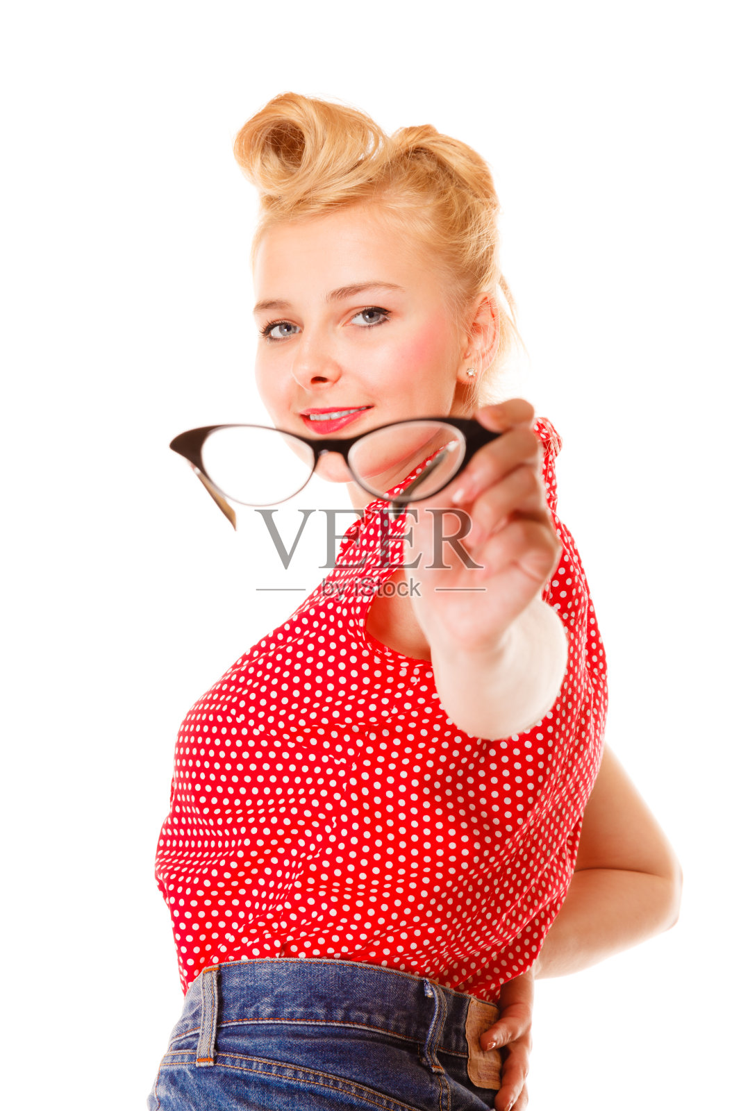 美丽的女孩复古发型持有眼镜孤立照片摄影图片