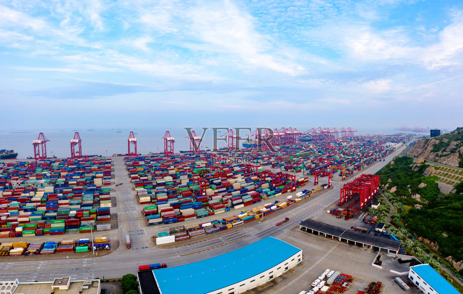 亚洲大型港口船舶照片摄影图片