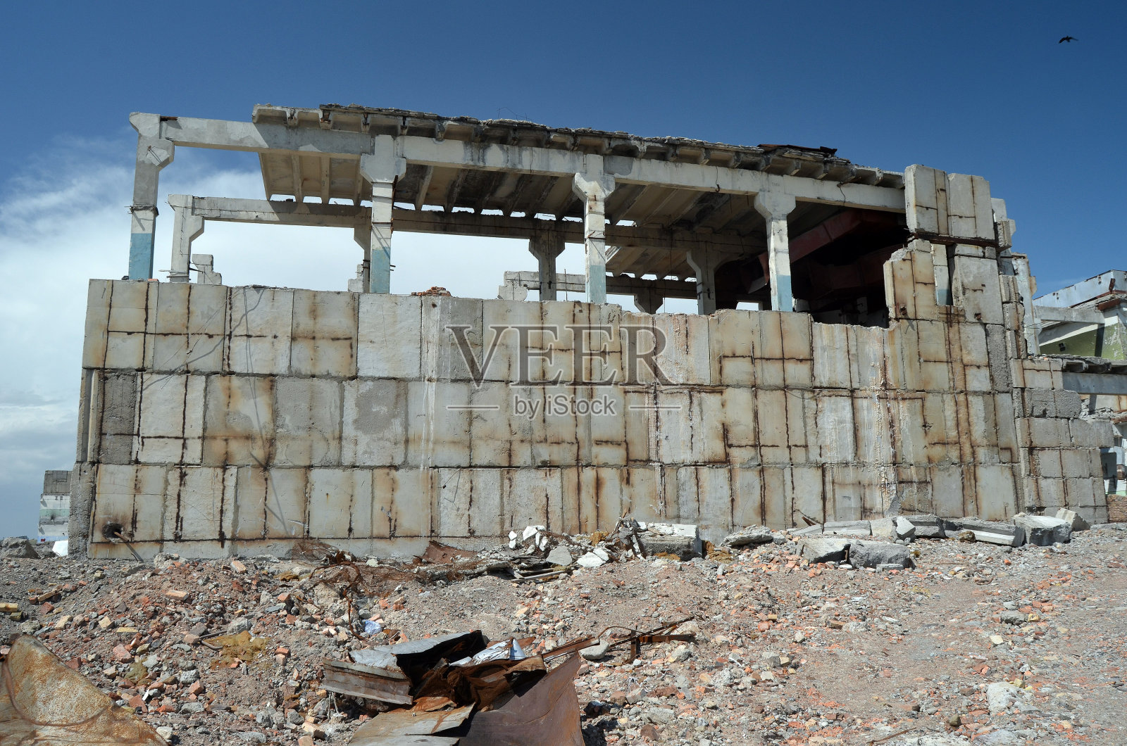 苏联在中亚的废弃军事基地。照片摄影图片