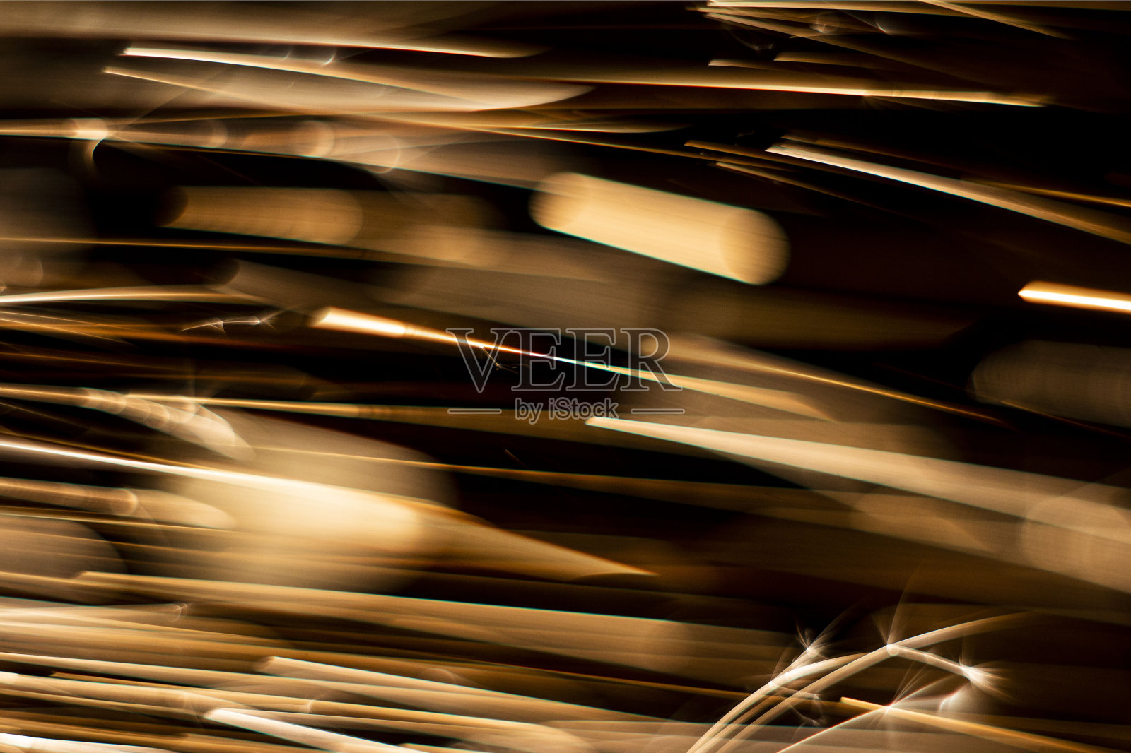 抽象特写图像模糊火花和烟雾从弧焊与散景效果照片摄影图片