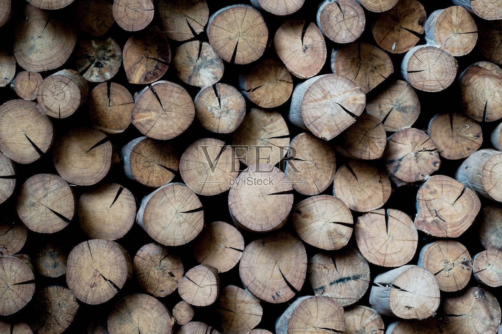 木桩框架纹理饱满。照片摄影图片