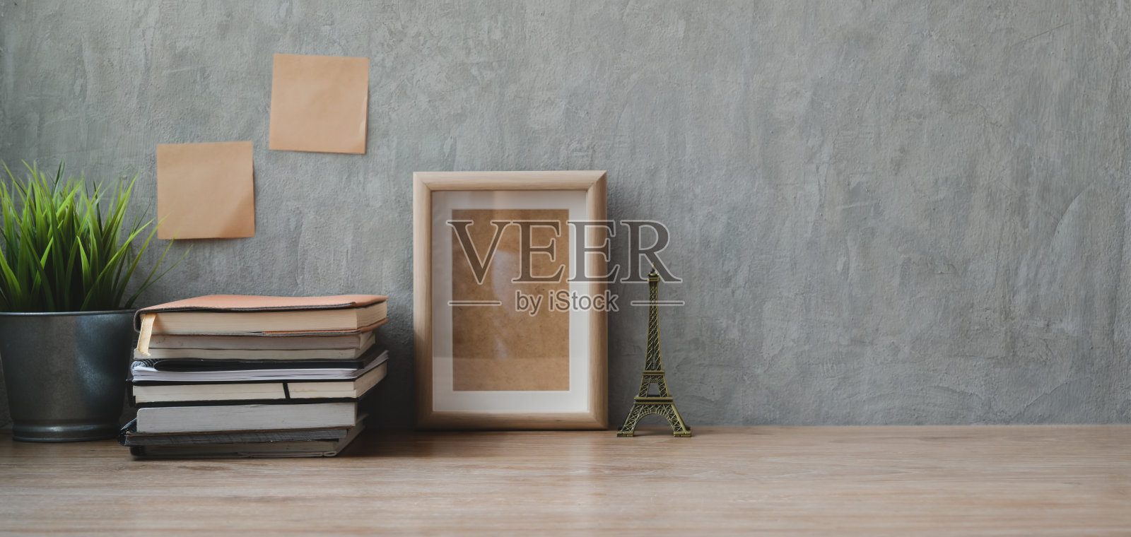 拍摄舒适的办公用品和复印空间的工作场所照片摄影图片